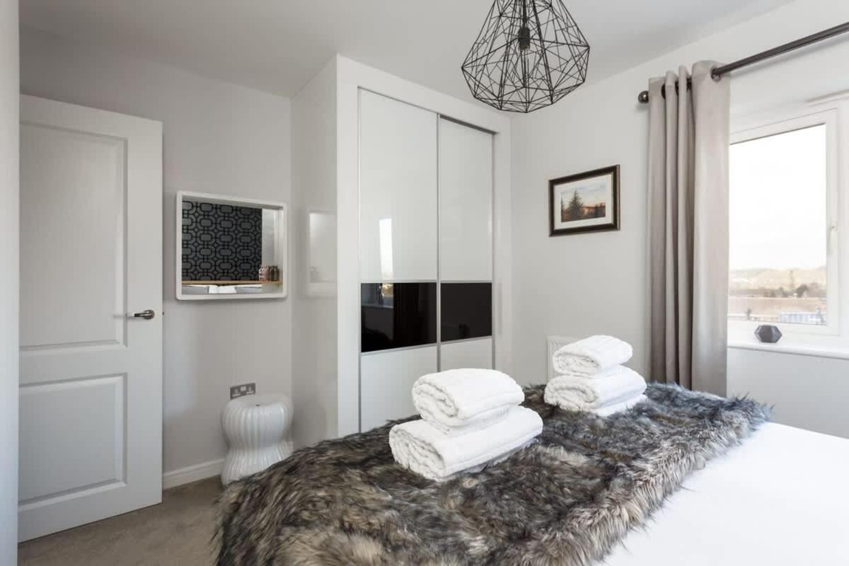 Heath Reach - Just a short distance to Tower Park