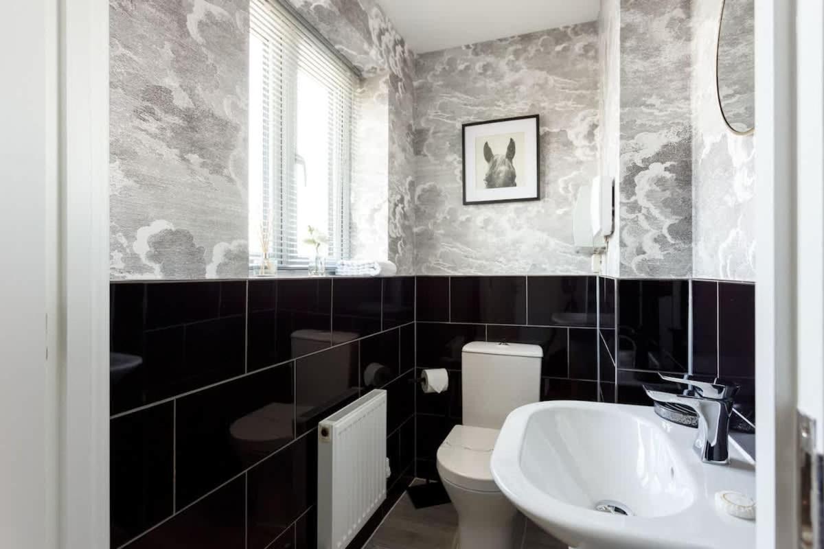 Heath Reach - Just a short distance to Tower Park