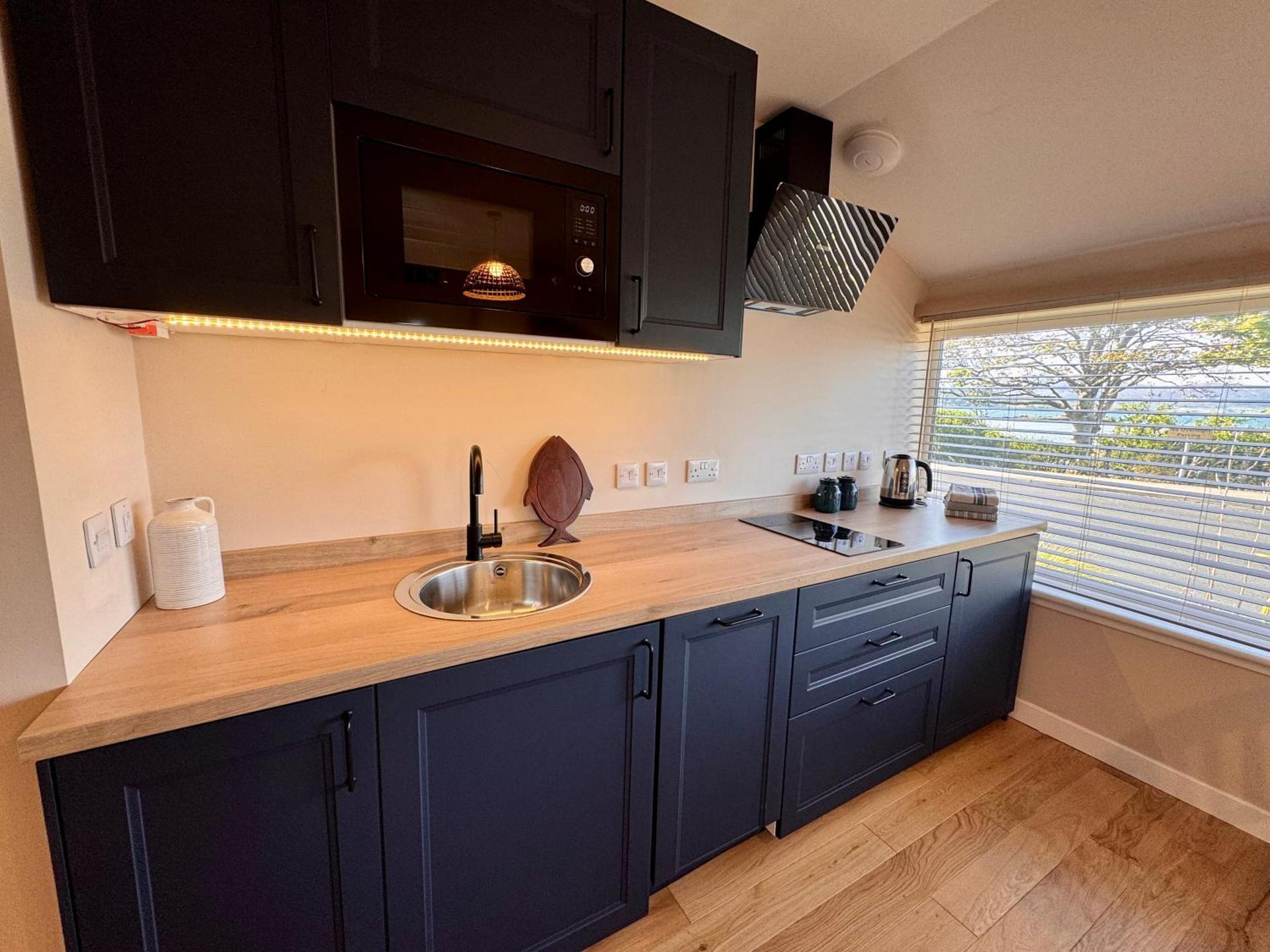 Studio Apartment with Sea View