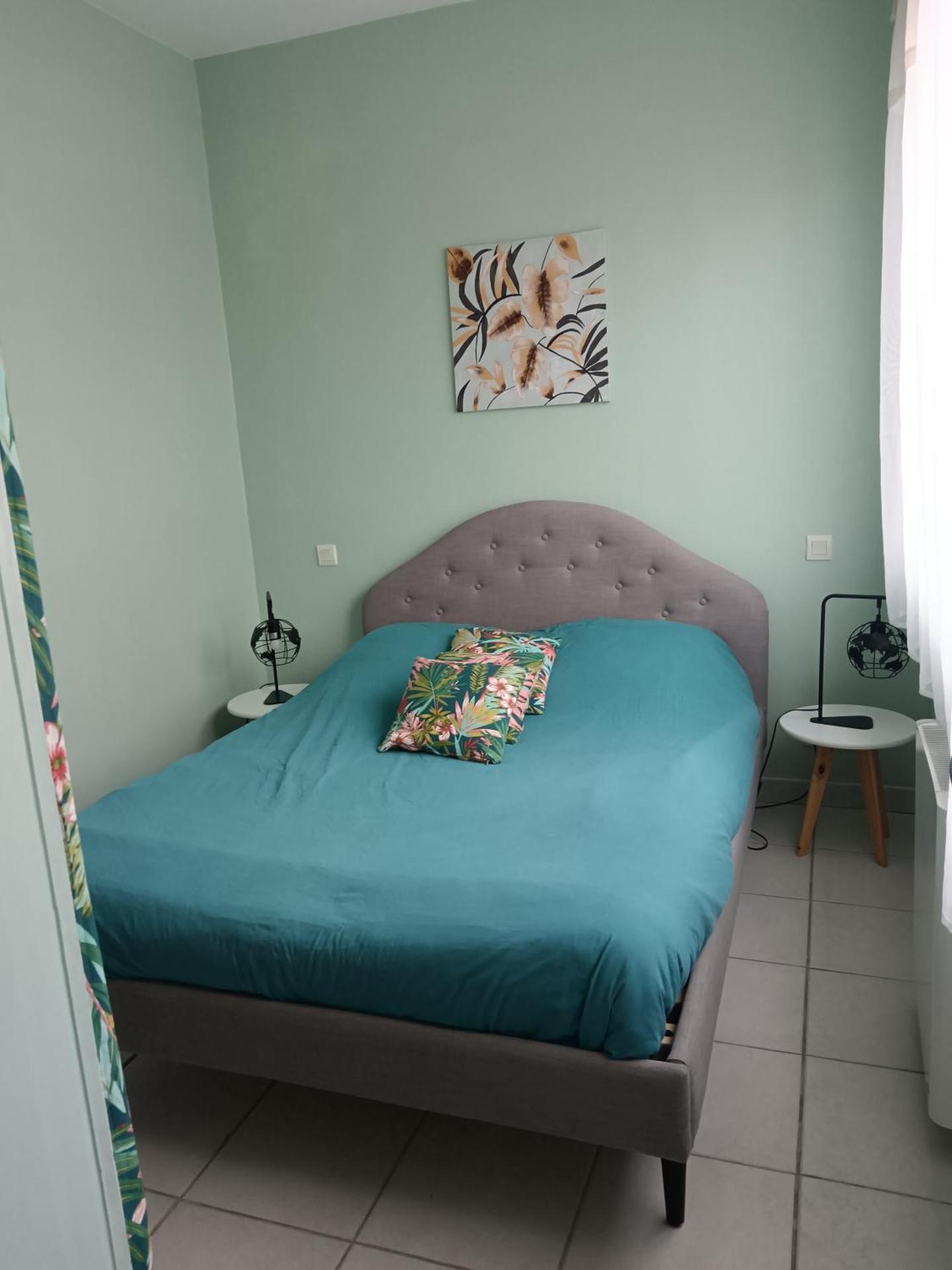 APPARTEMENT 100 Metres de la mer