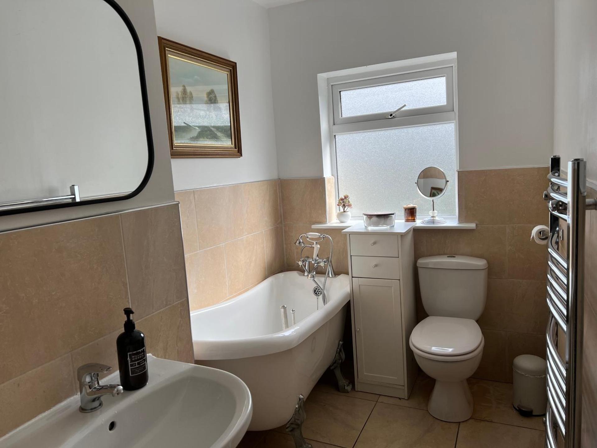 Westport Holiday Home