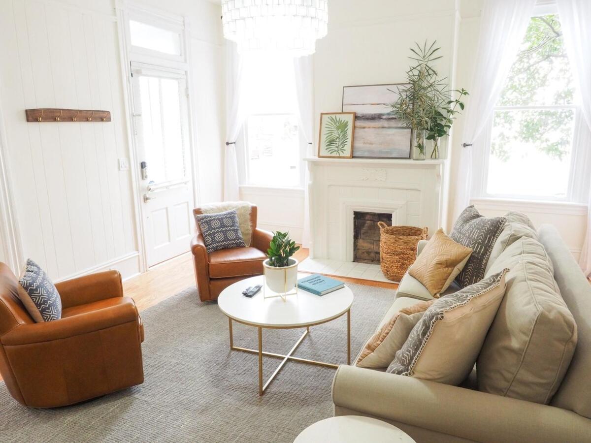 Beautiful Forsyth Park Charmer - Amazing Location!