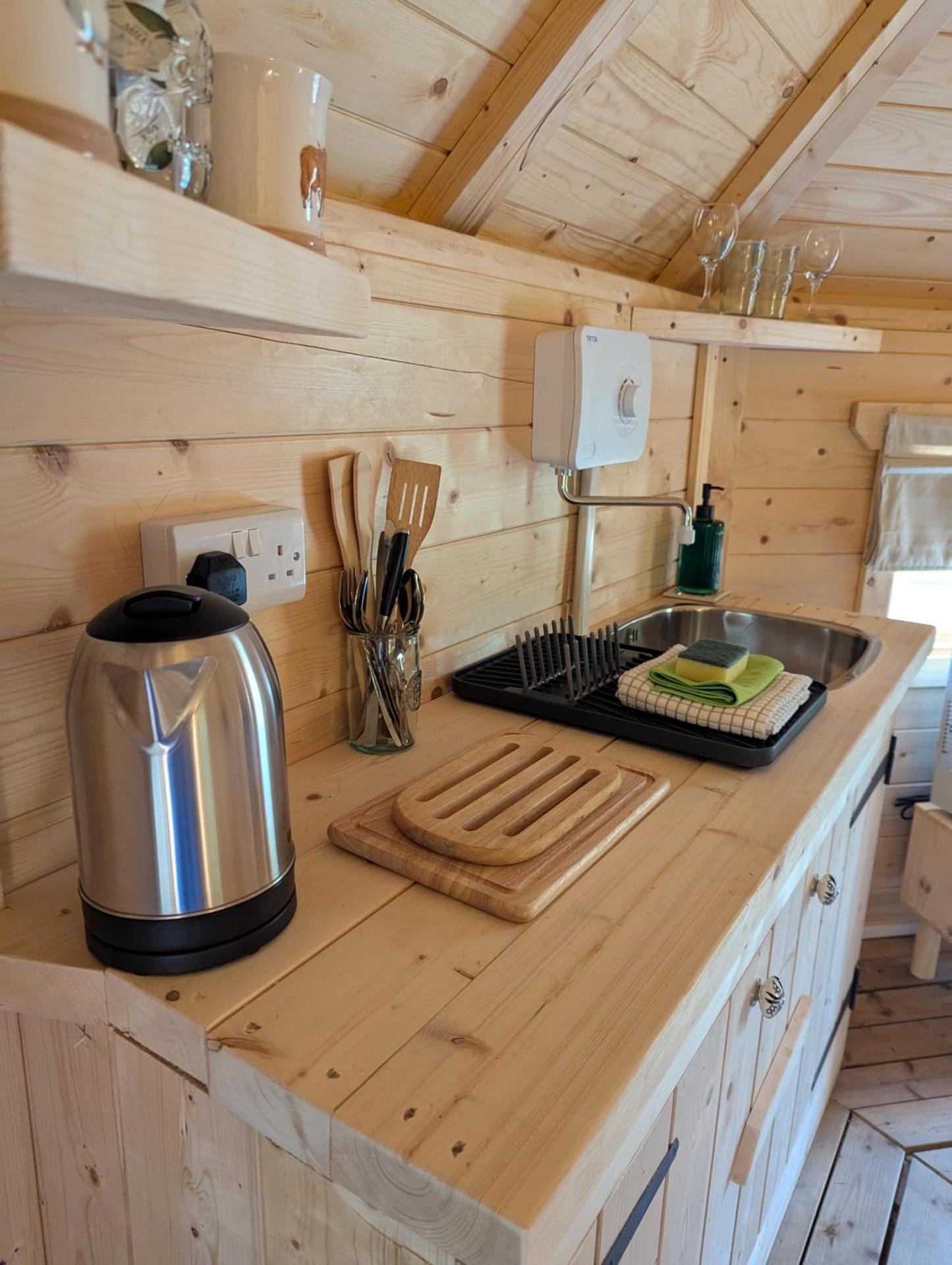 Coffee/tea facilities