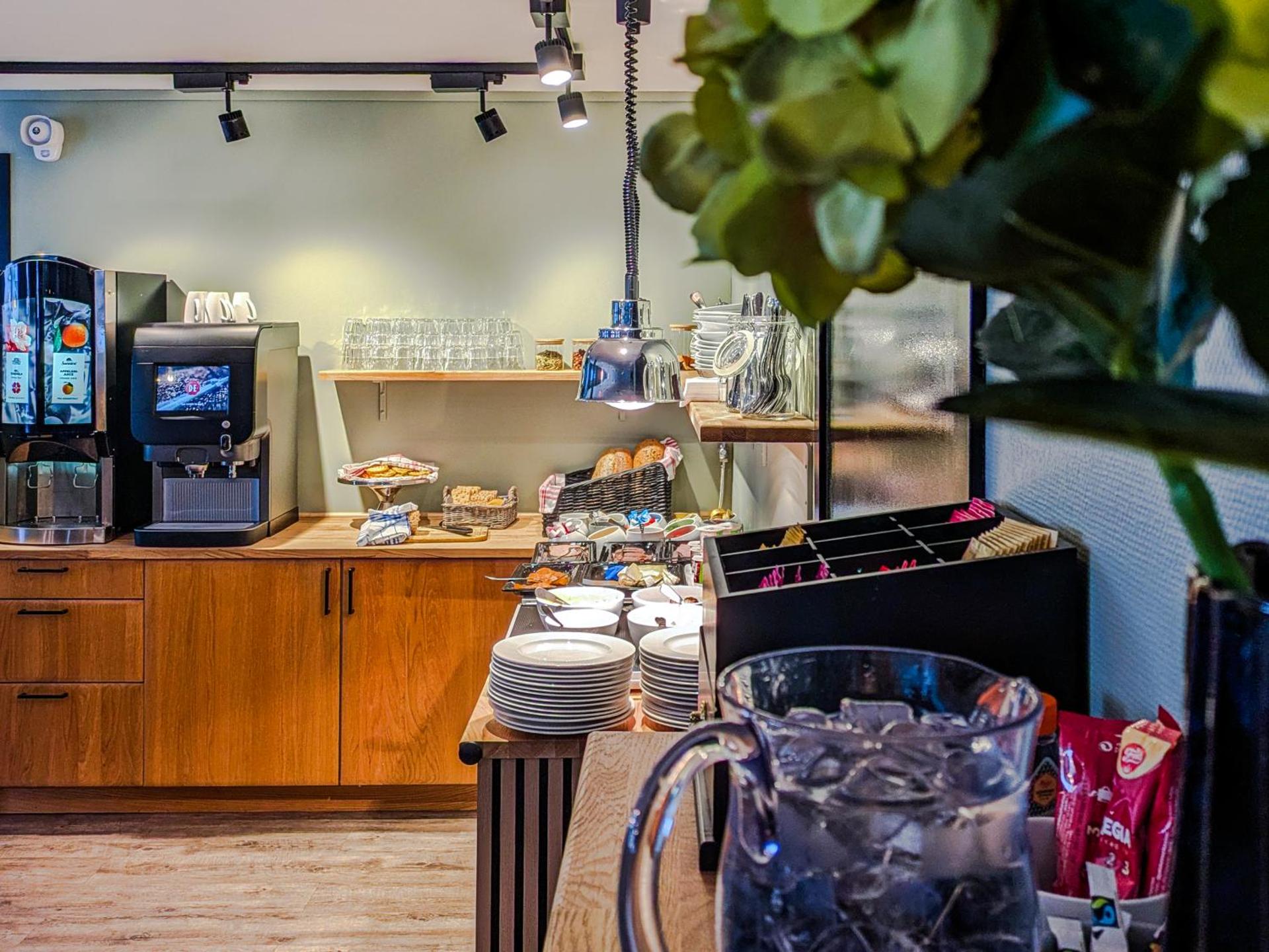 Coffee/tea facilities