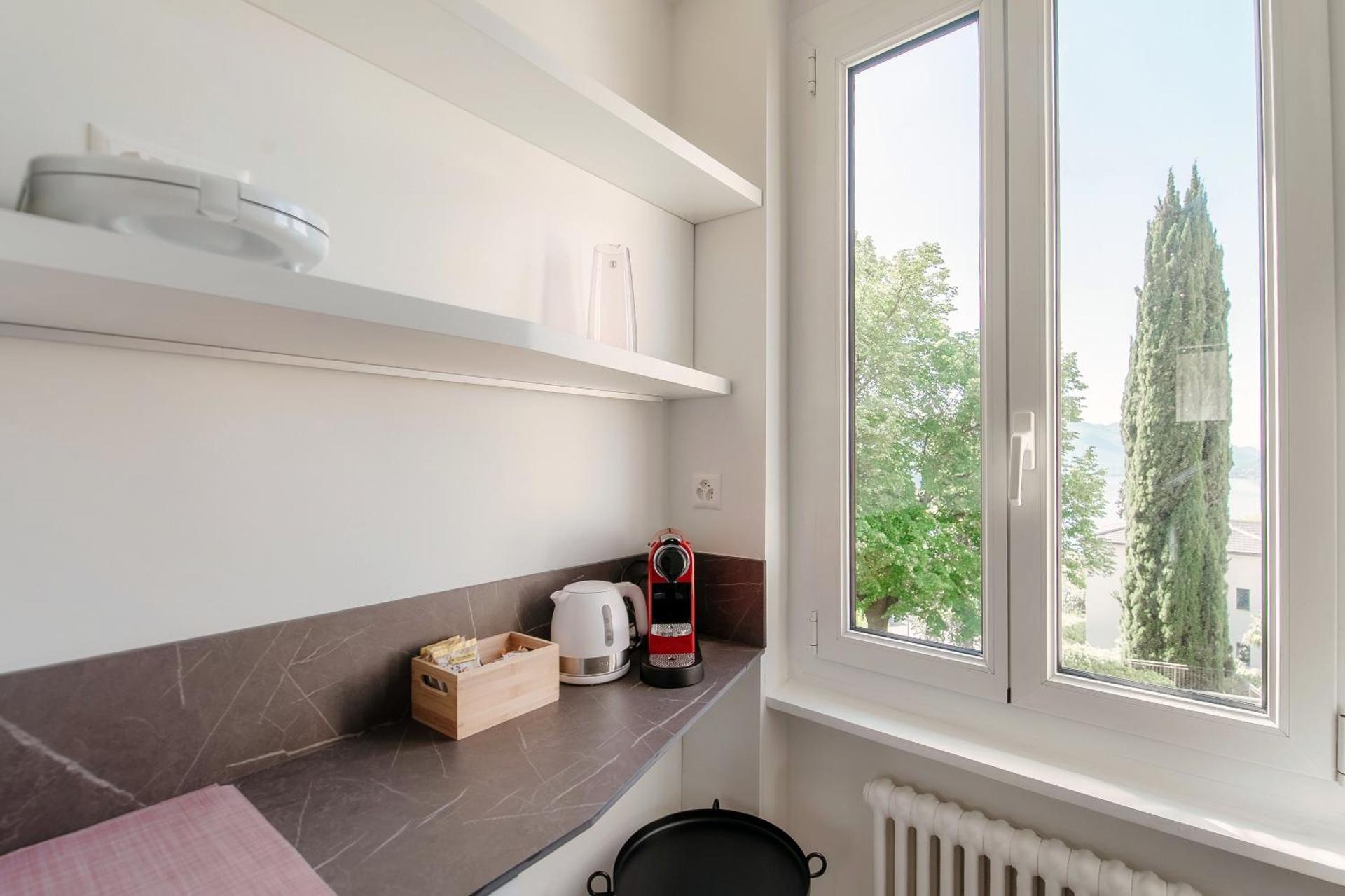 Coffee/tea facilities