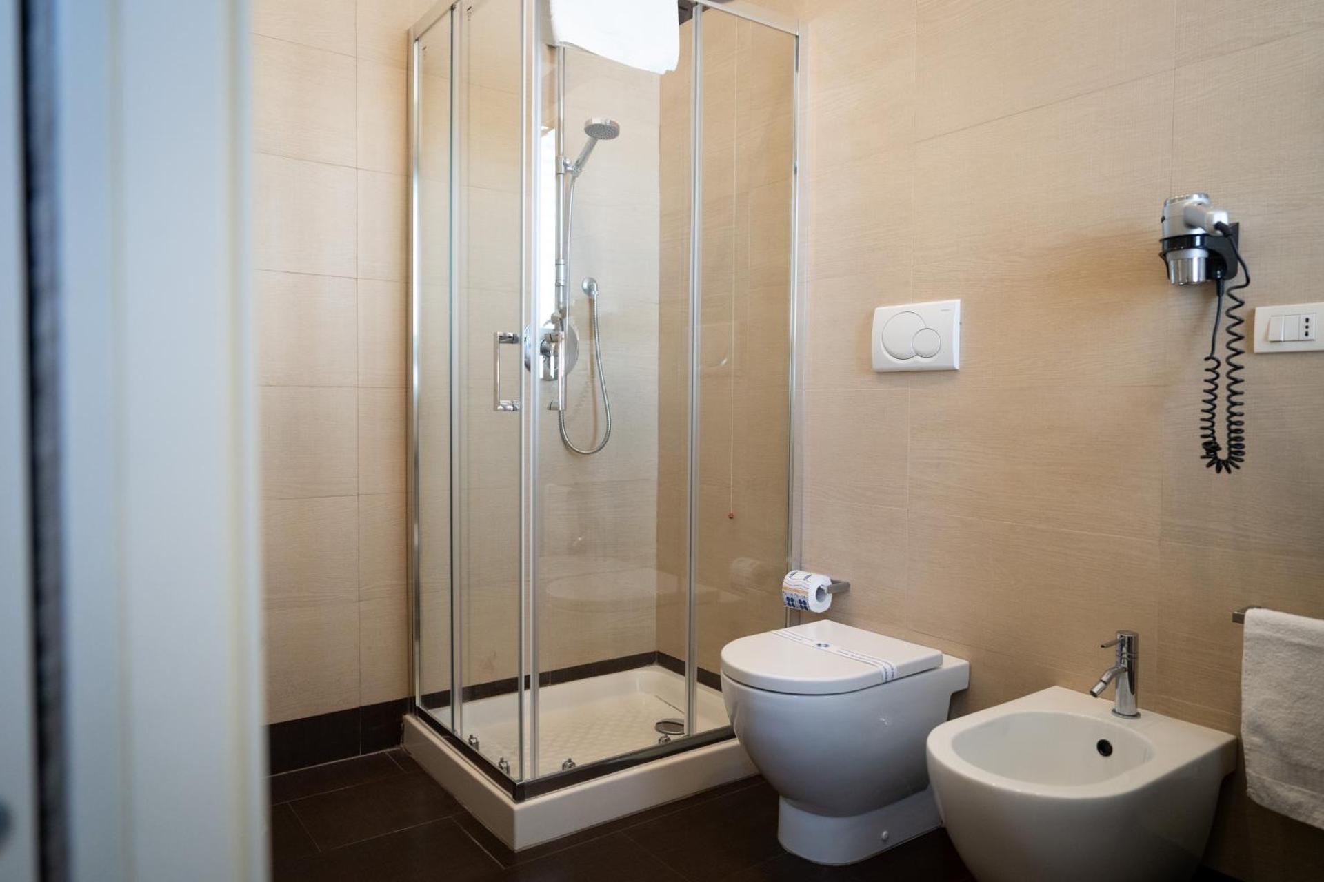 Suite 70 Luxury Collection