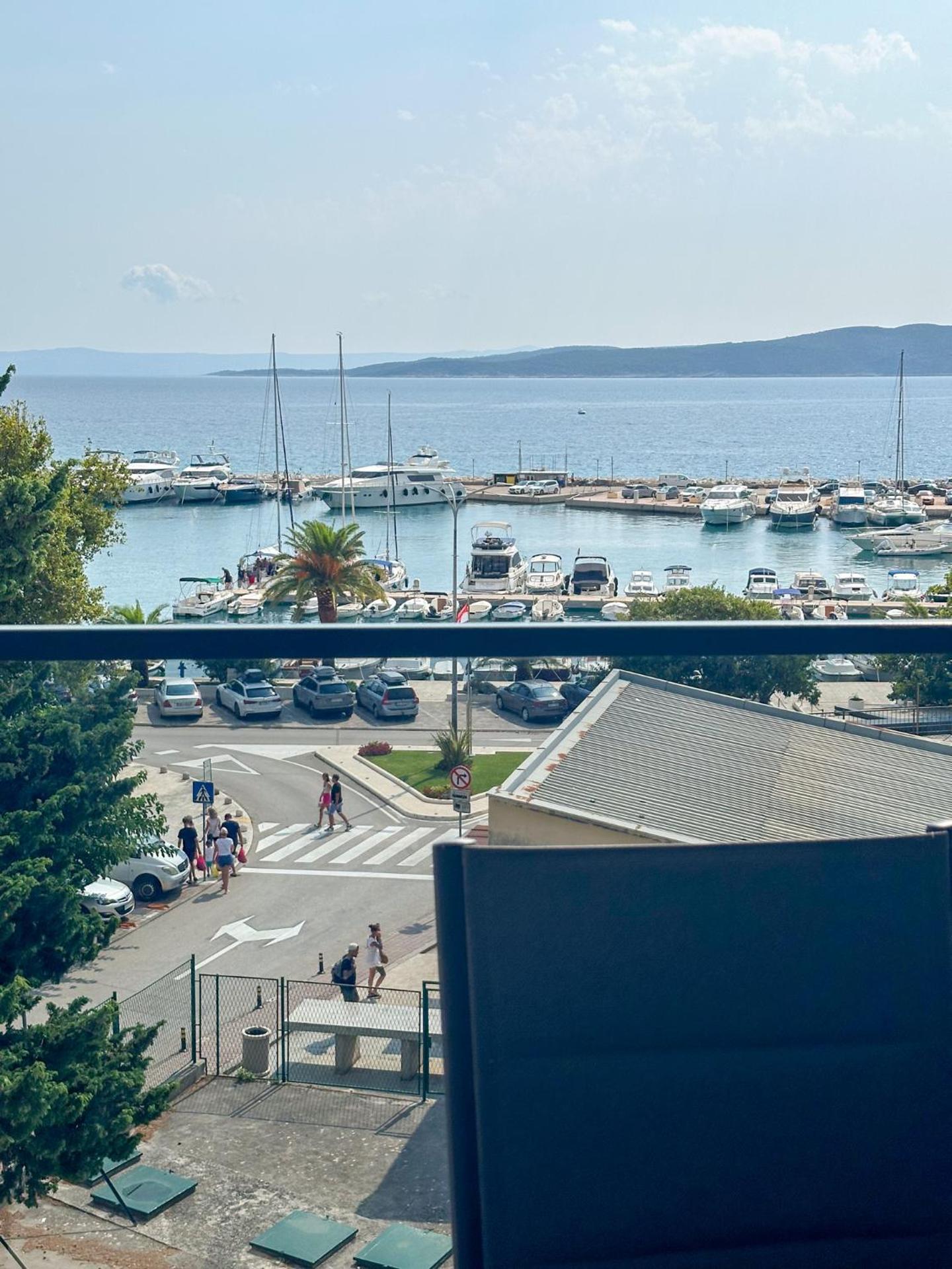 Central Baška Voda Apartments