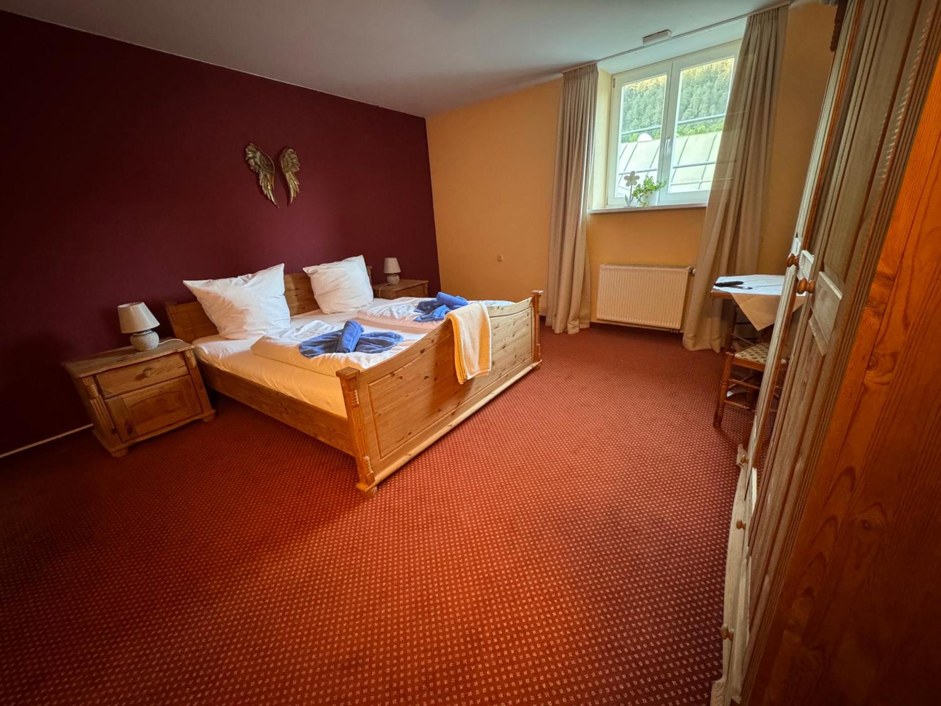 Double Room with Shared Bathroom