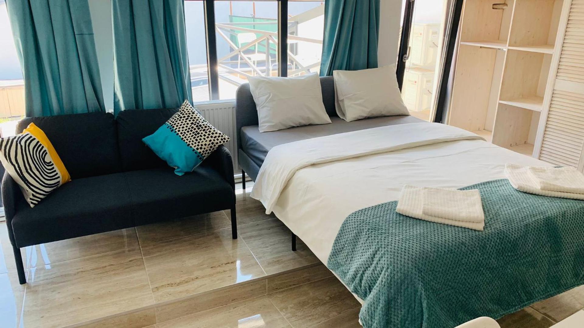 AMOS HOMES -Scarlatescu 27-29