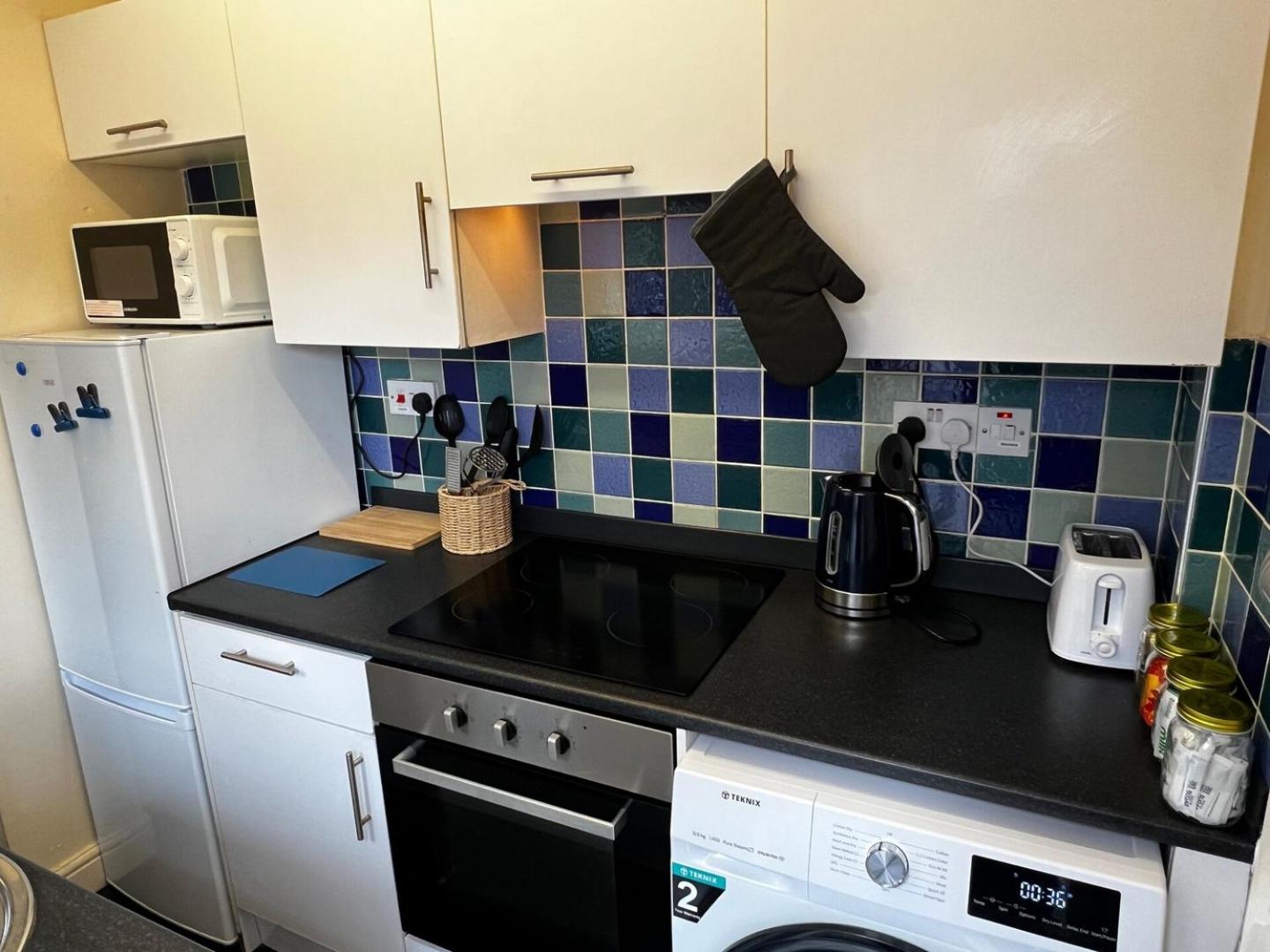 Robin’s Hollow: 2BD Home Near Wrexham AFC