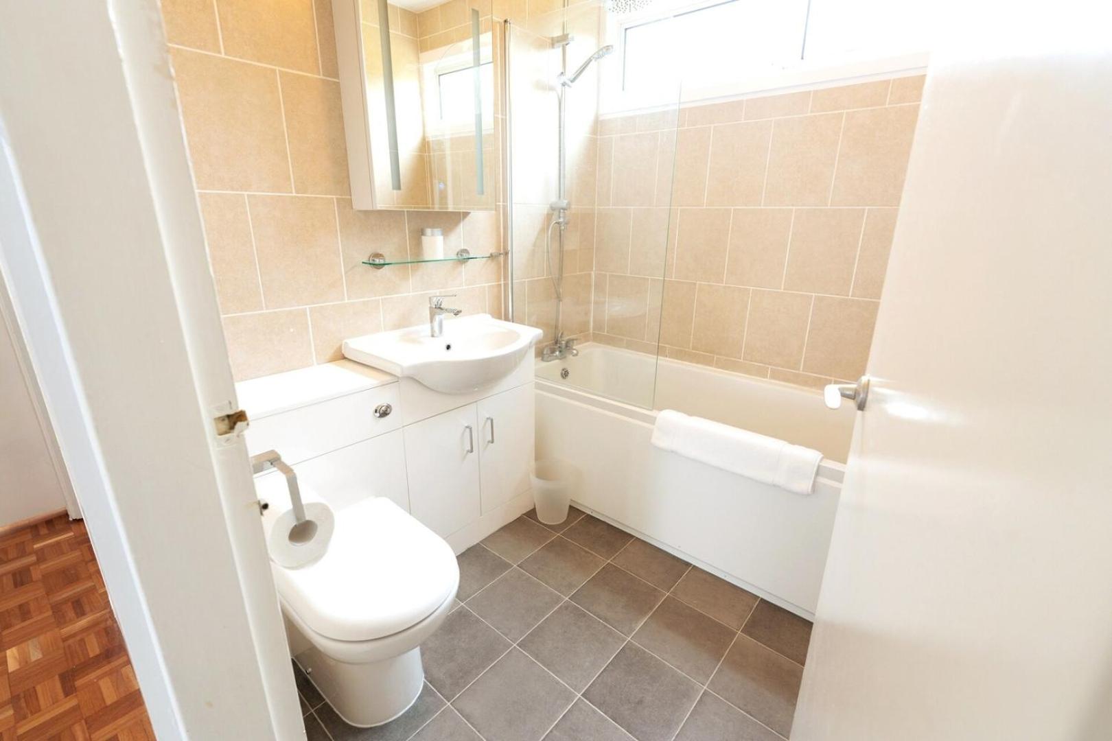 Spacious Family Bungalow with Garden for up to 7