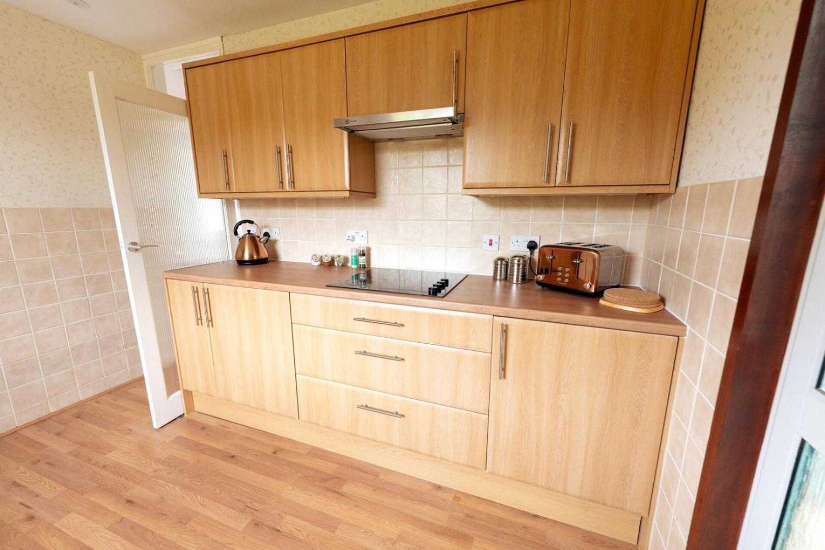 Spacious Family Bungalow with Garden for up to 7