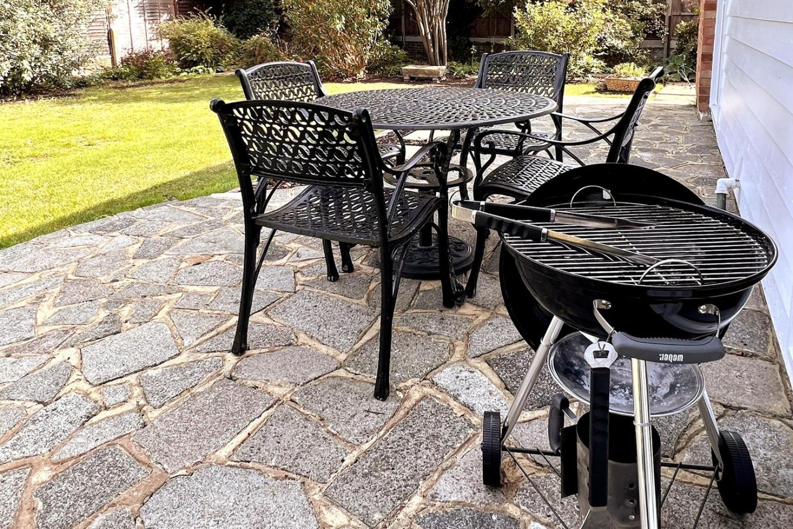 Spacious Family Bungalow with Garden for up to 7