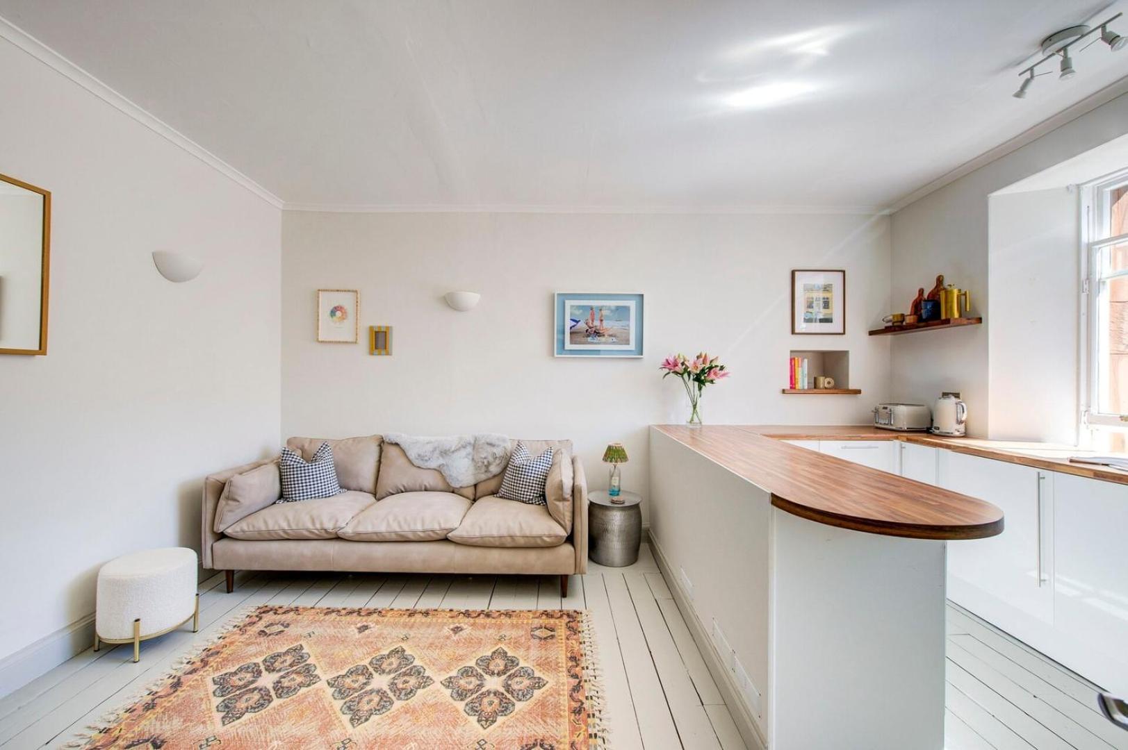 Stylish 1BD Seaside Flat North Berwick