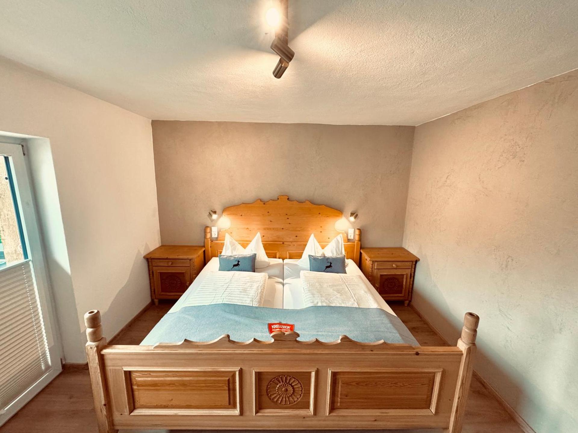 Pension Kreuzeck - Dein Glücksplatz am Lech