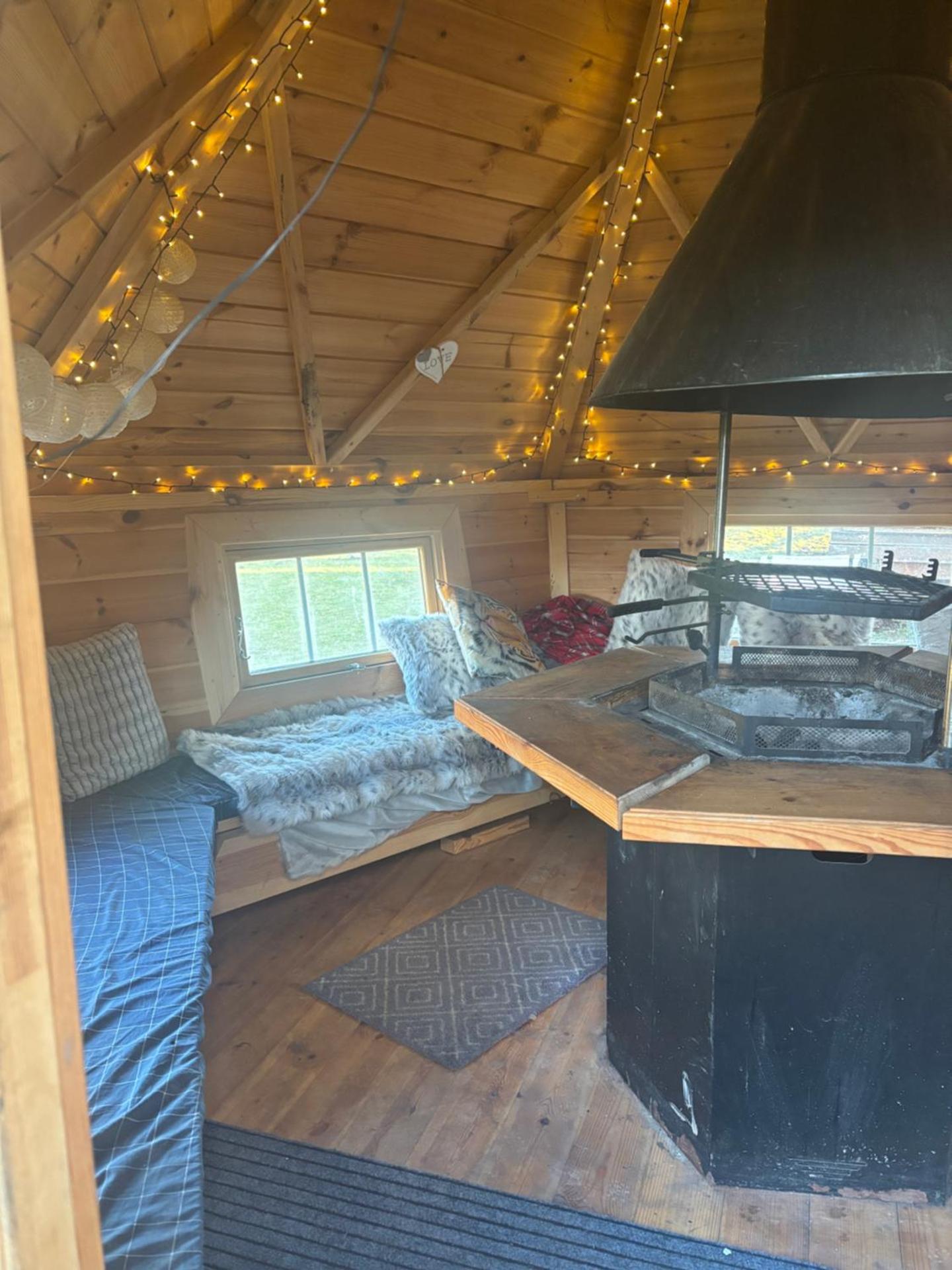 Bridie -rose with wood tub country retreat