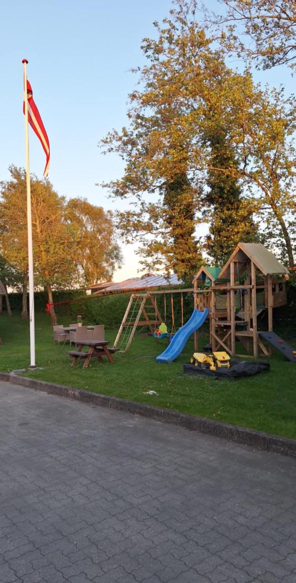 Stort og dejligt værelse med privat bad