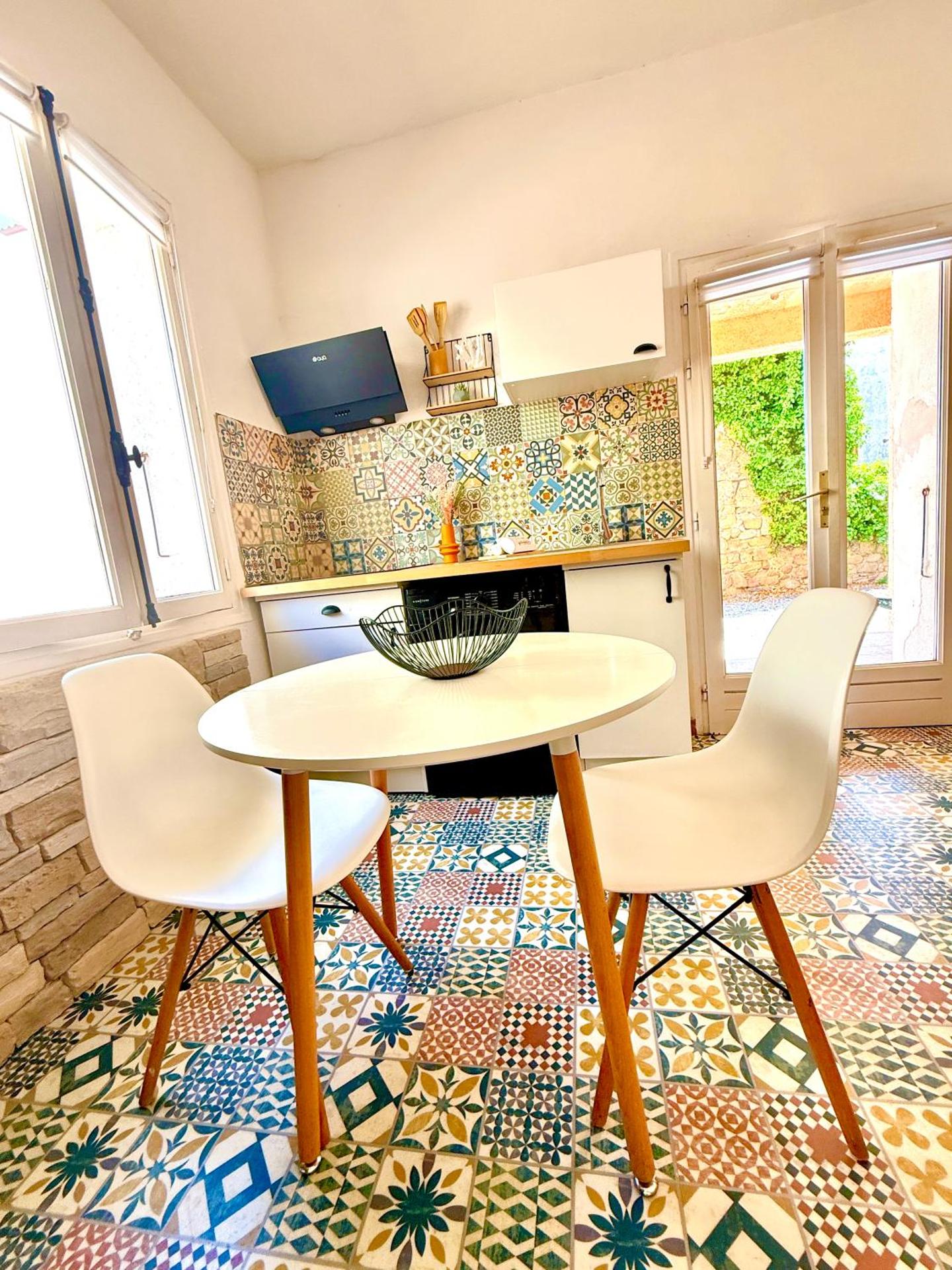 "T2 Ludria" au cœur de Solenzara petite vue mer