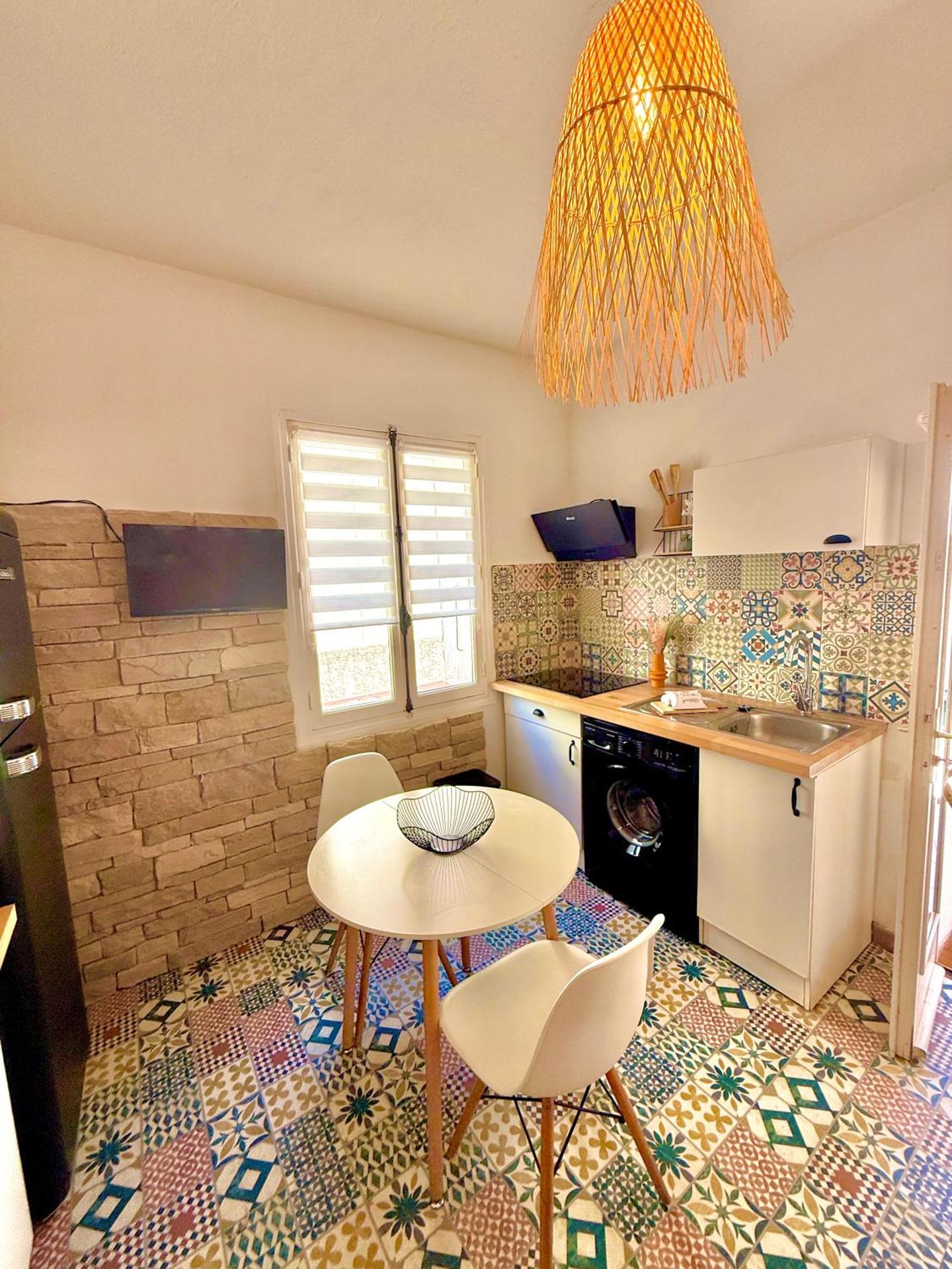 "T2 Ludria" au cœur de Solenzara petite vue mer