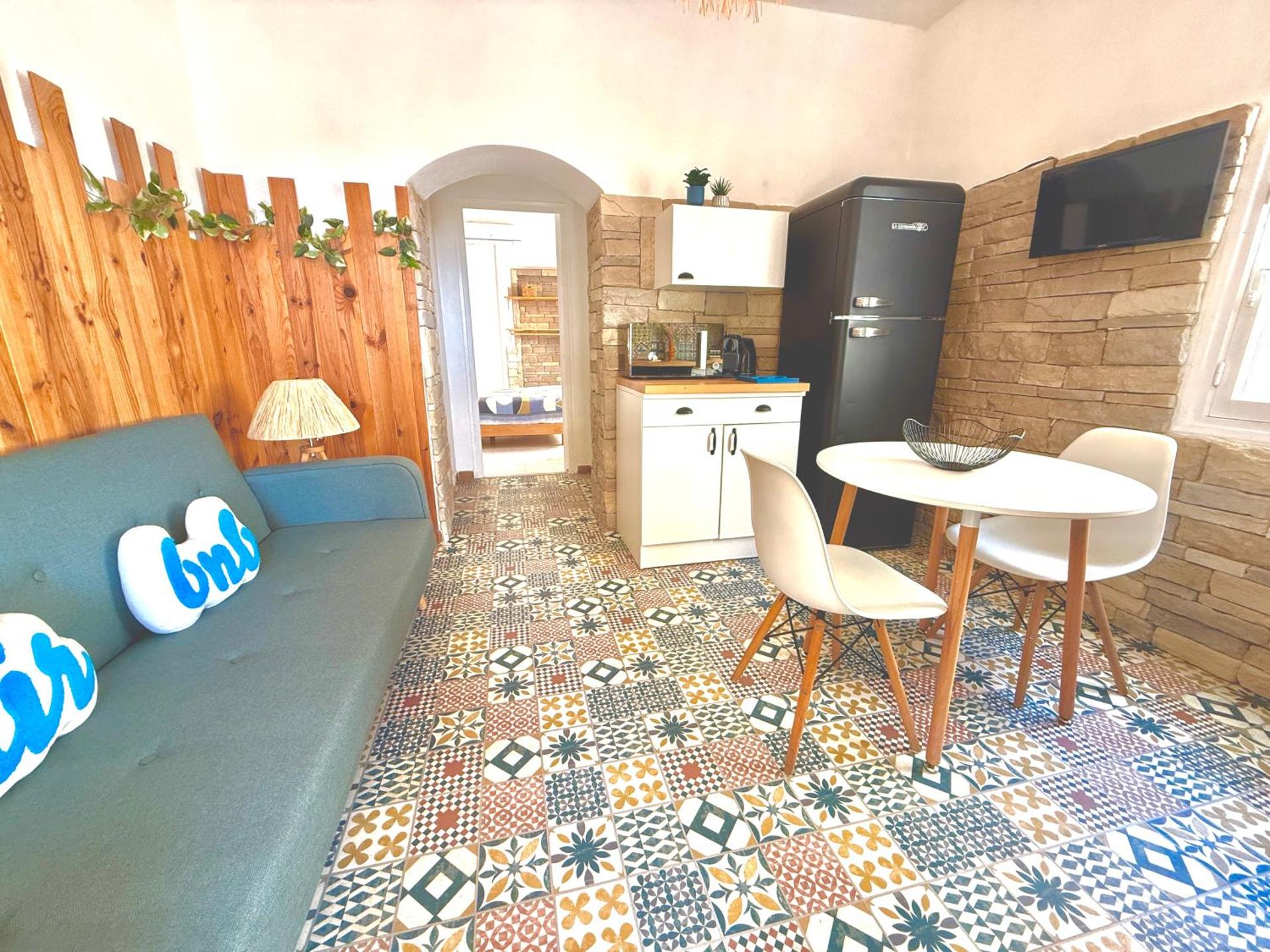 "T2 Ludria" au cœur de Solenzara petite vue mer