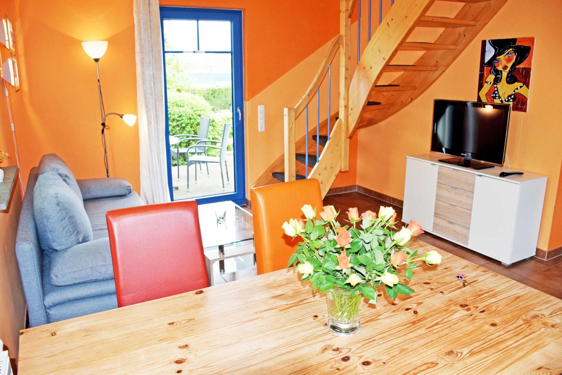 Two-Bedroom Apartment with Shower 