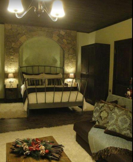 Ξενώνας Λίθος