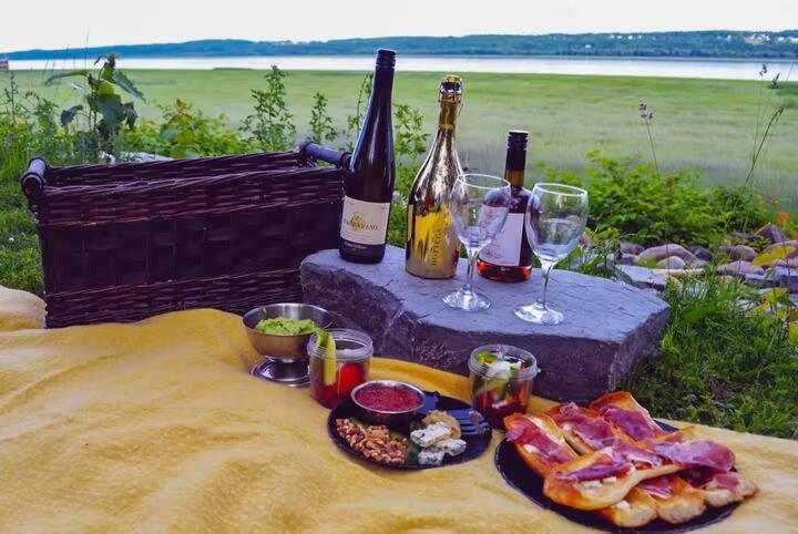 Studio 17 - 2 min du Bord de l'eau Foyer & Barbecue