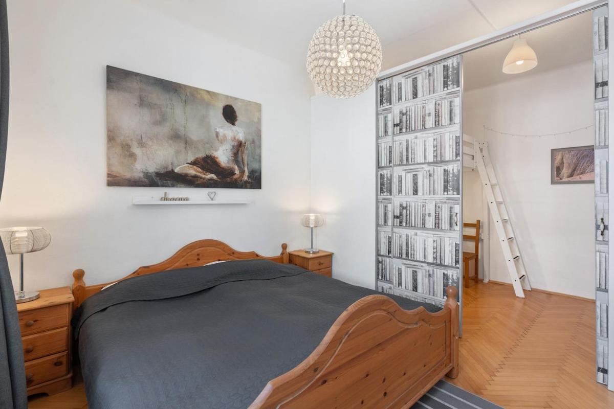 Cozy 2 Bedroom Flat in Prague