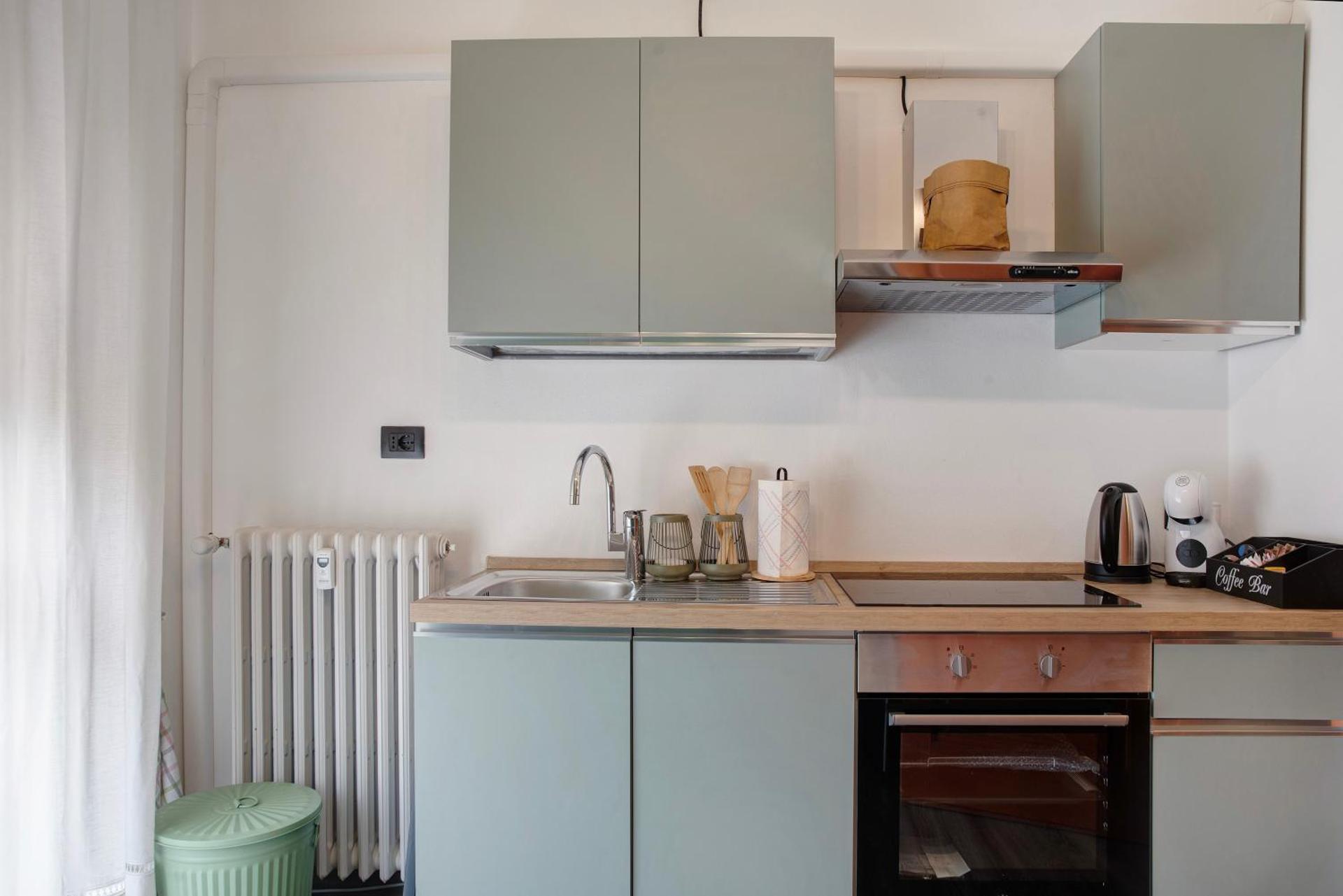 Kitchen or kitchenette