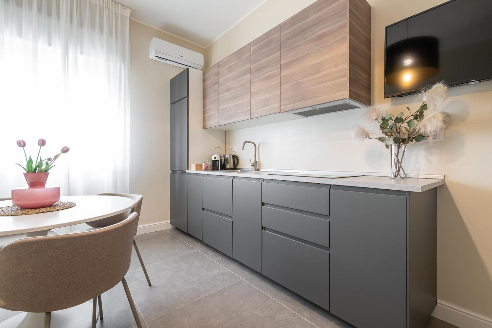 Kitchen or kitchenette