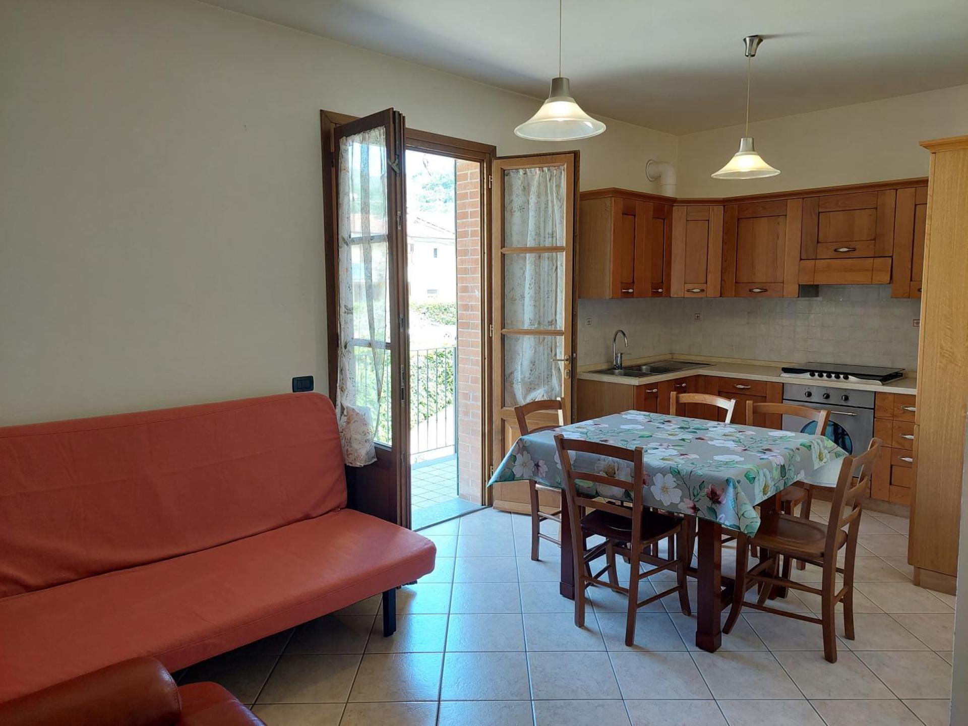 Casa spaziosa - Cascine di Buti - vicino a pisa e lucca