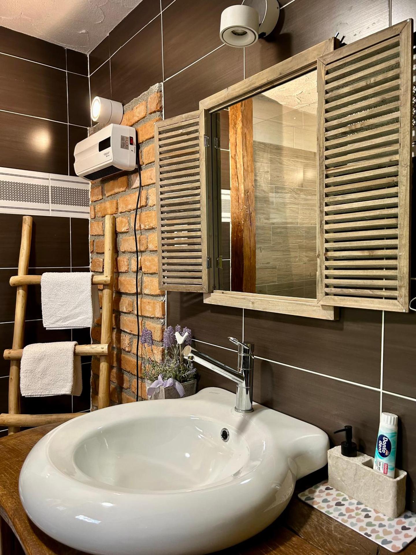 Stara hiža pod Okićem