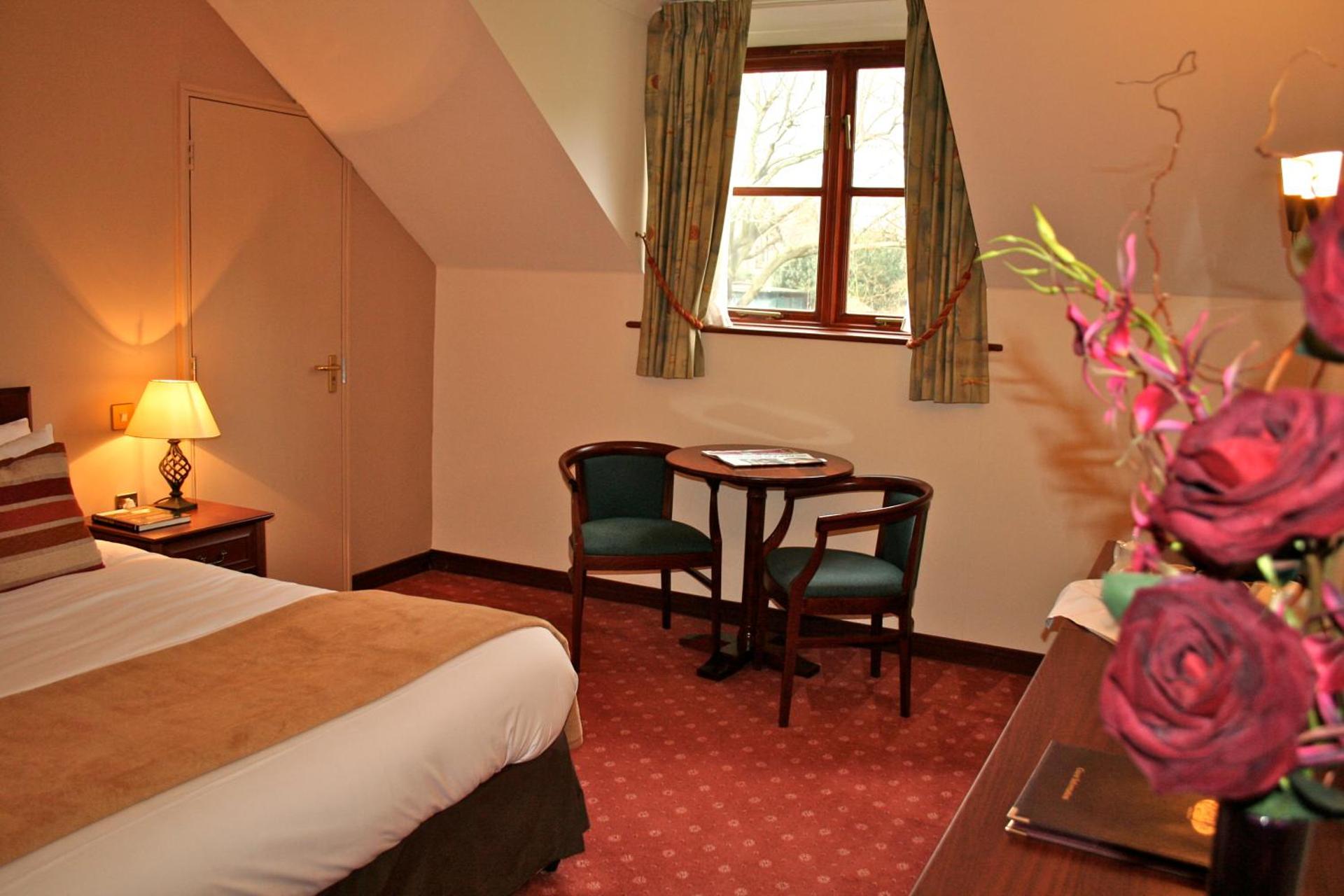 Photo of the whole room