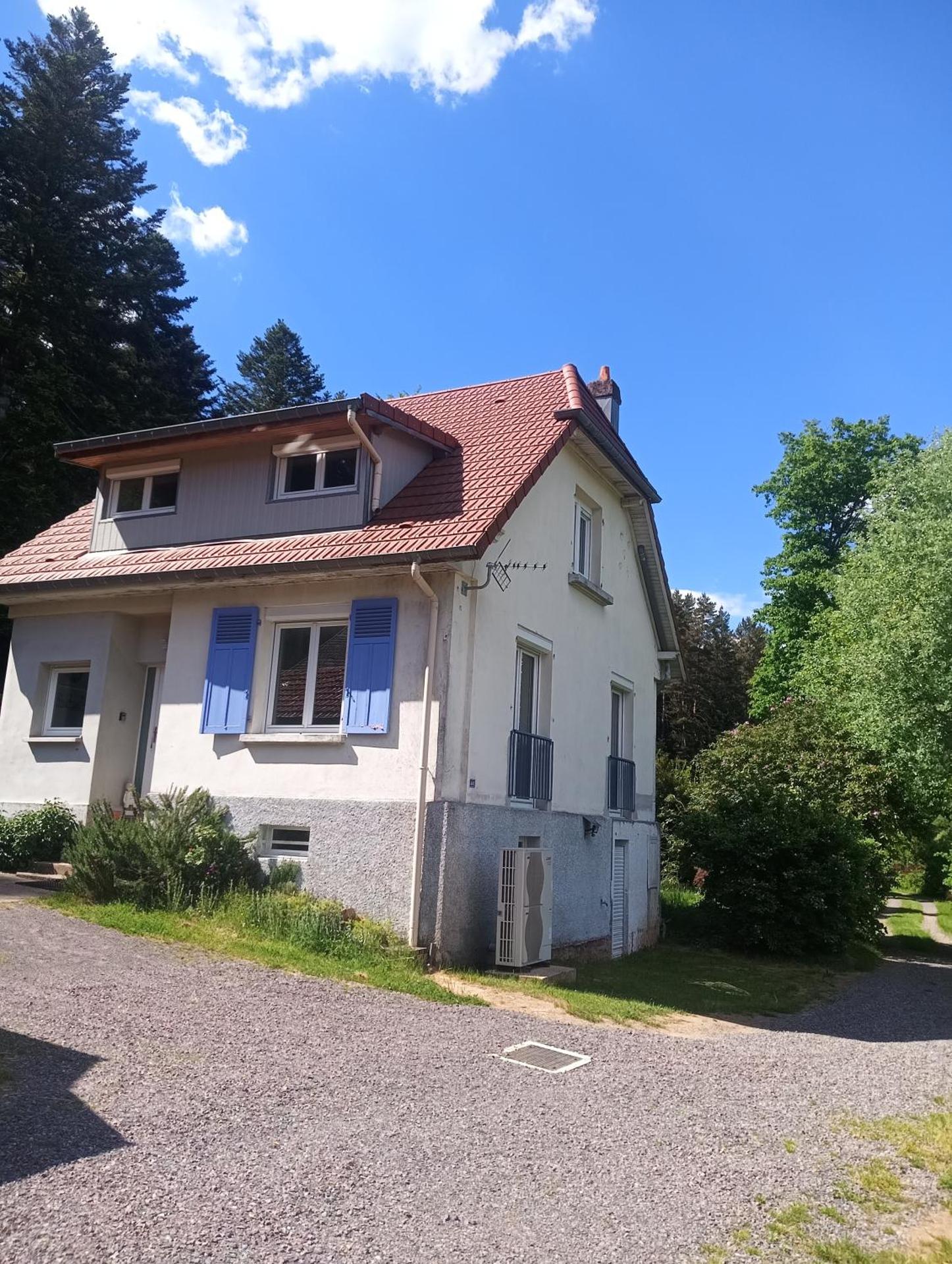 Vosges house 110 m2 in the heart of nature L'orée du bois