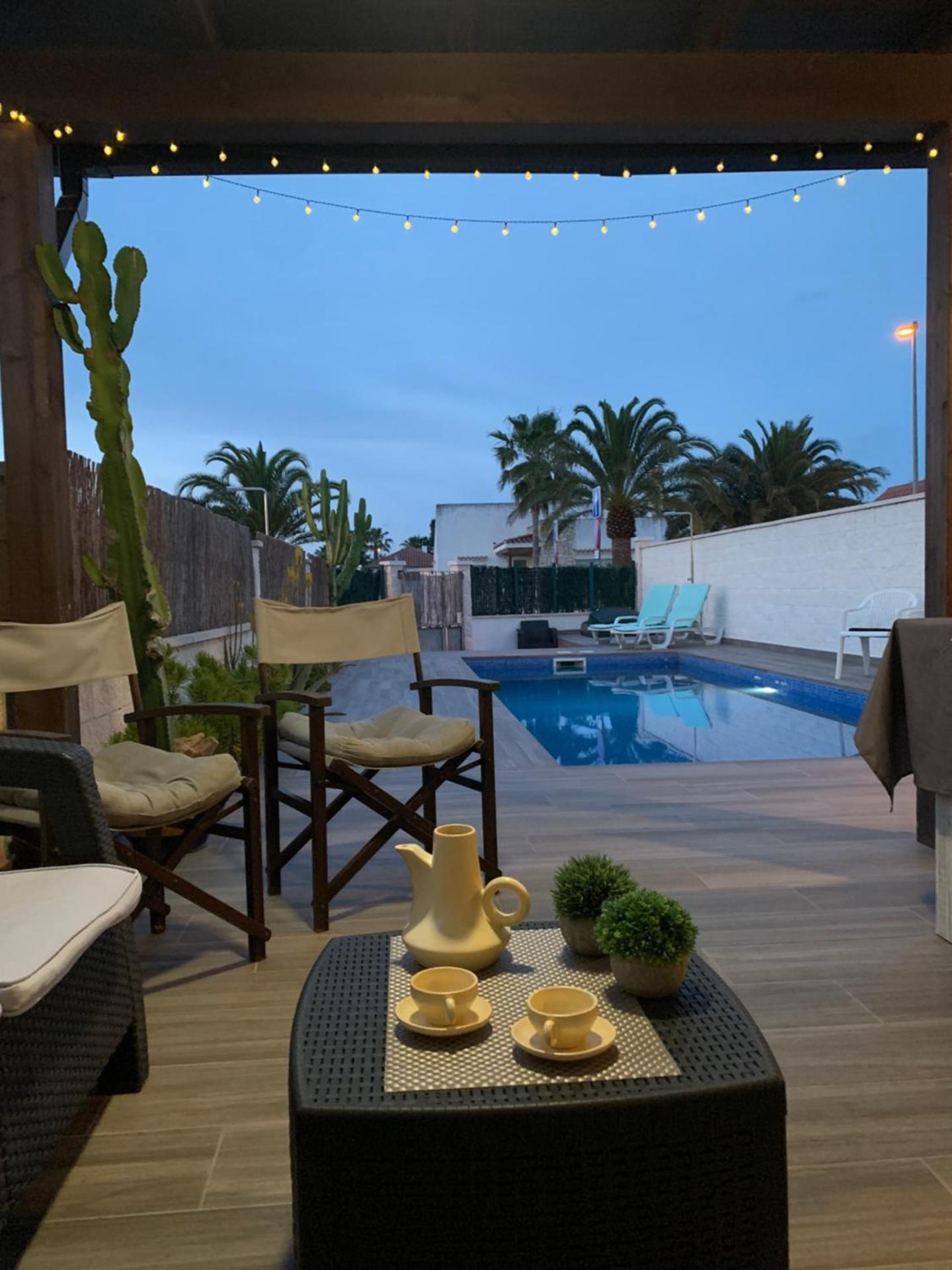 Riumar Nature 38 , piscina , aire acondicionado , barbacoa y pàrquing Privado