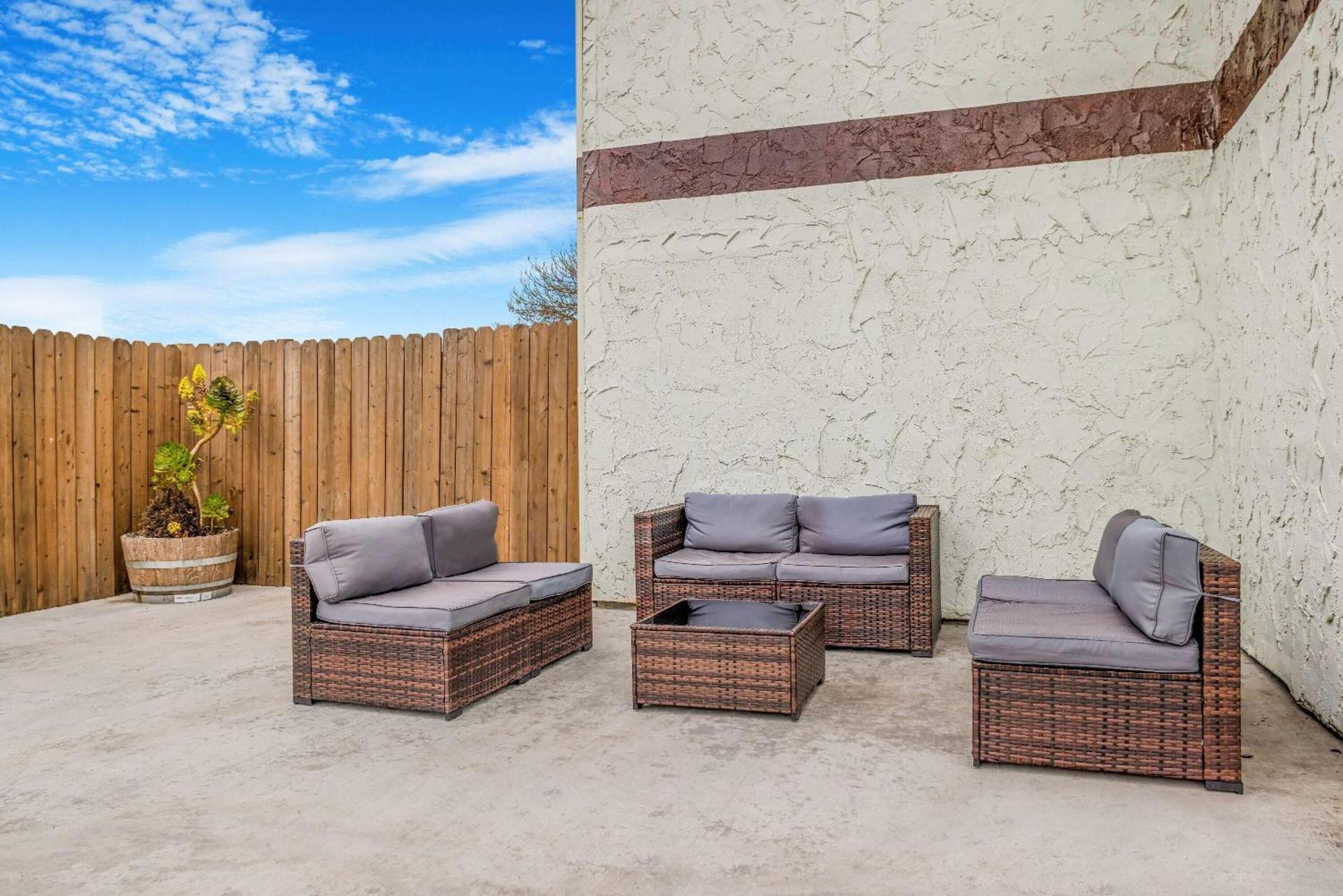 Inner courtyard view