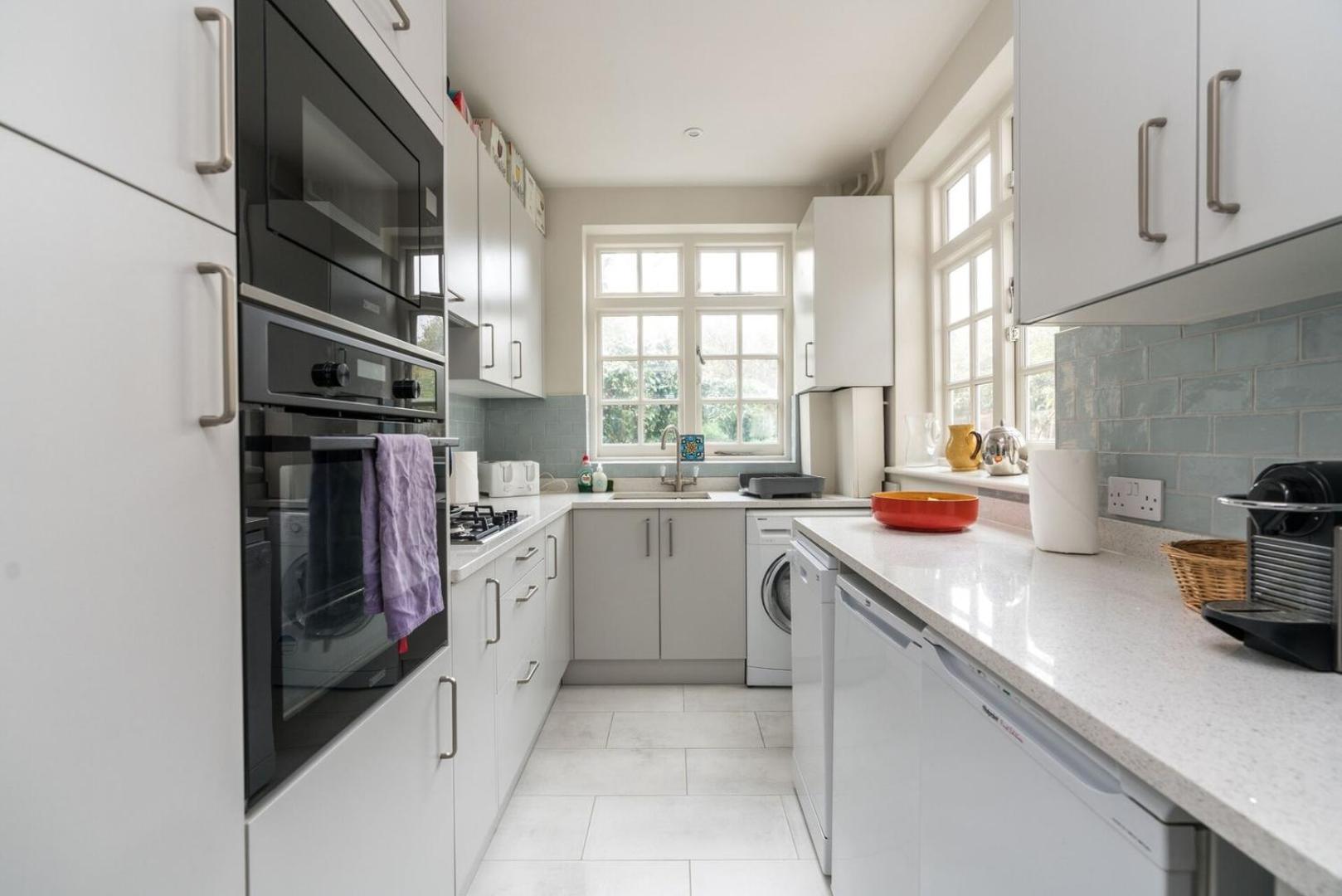 Charming 2BD House with Garden in Hammersmith