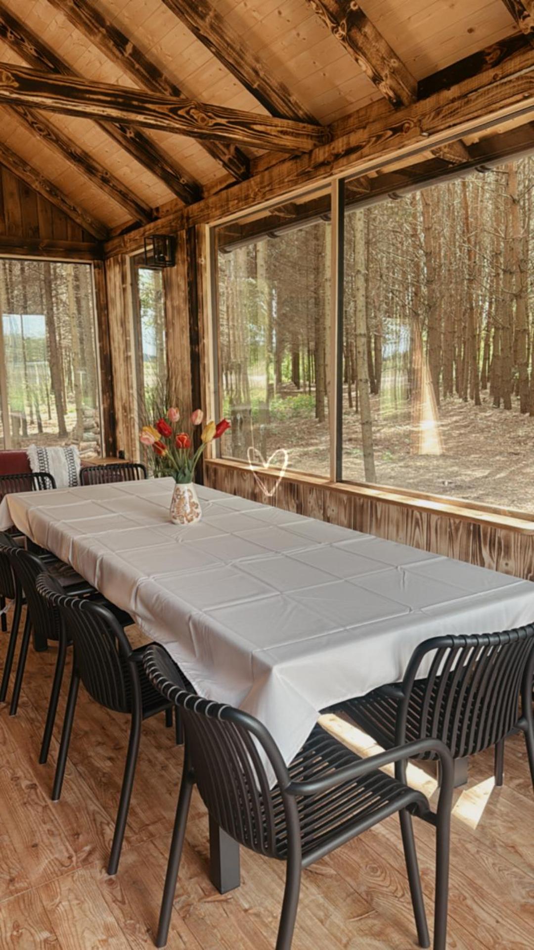 Trzy Stodoły - Kraina Łąk domki całoroczne na Roztoczu