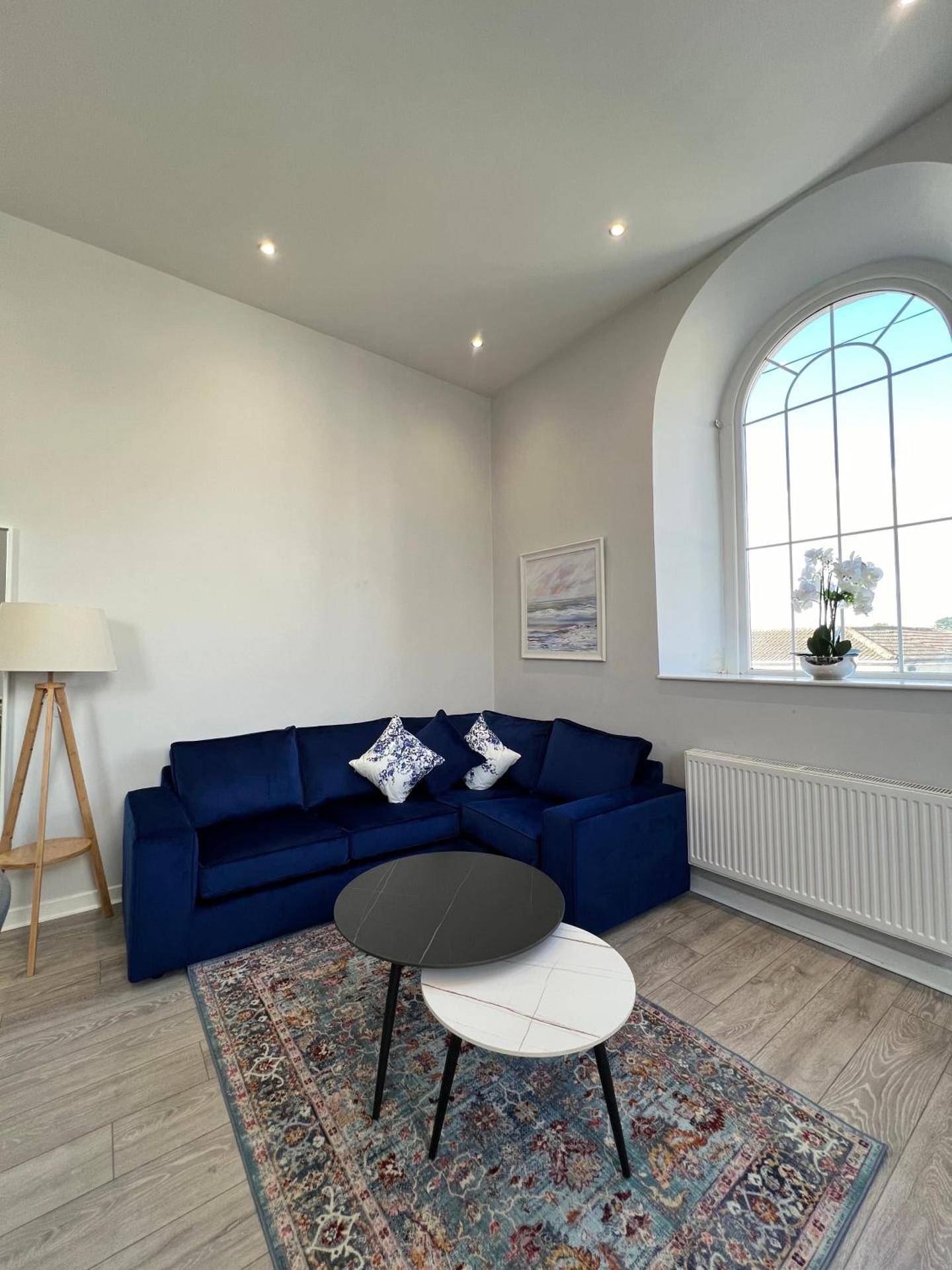 Welsh Getaway Apartment - Town Centre