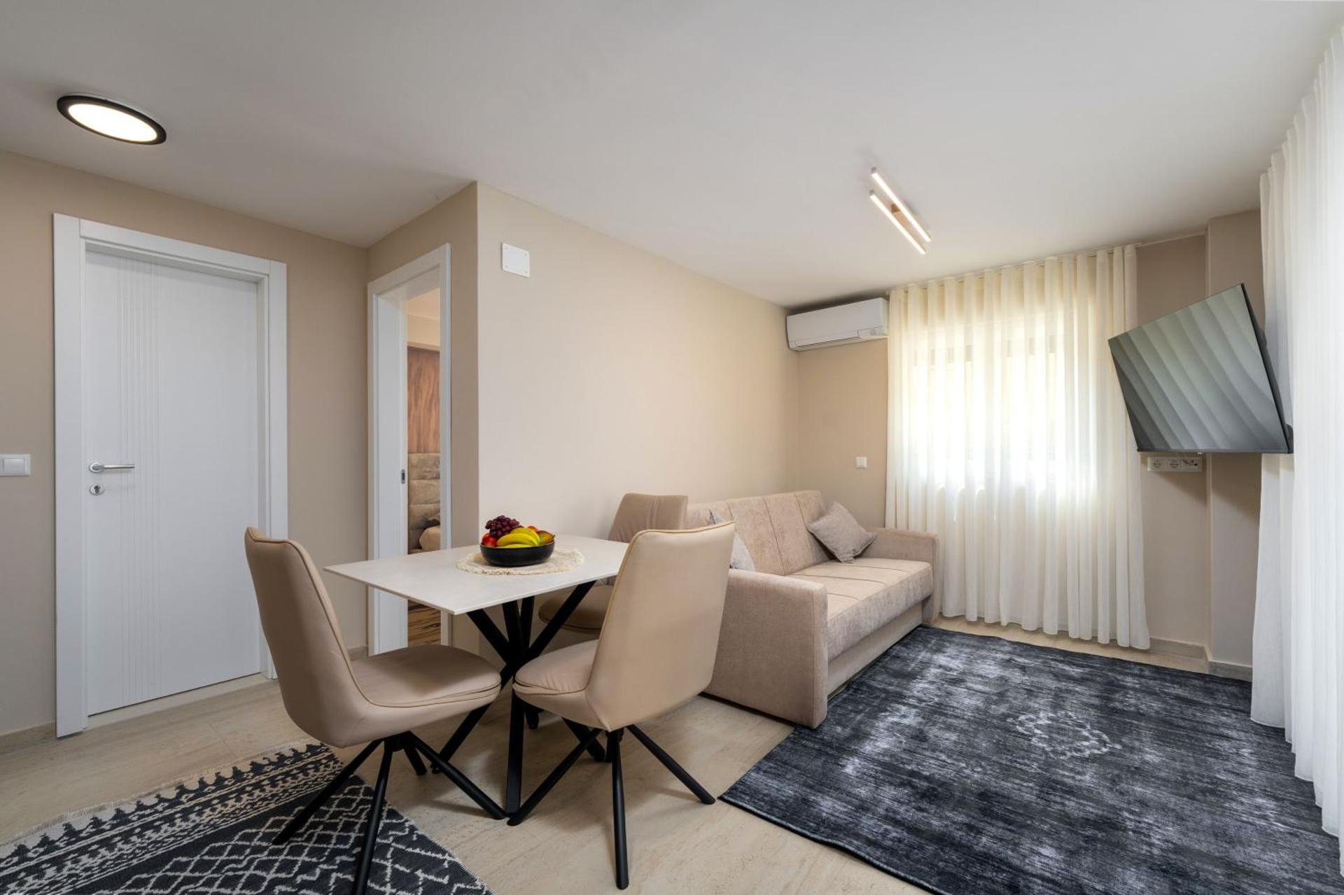 Apartment with Terrace