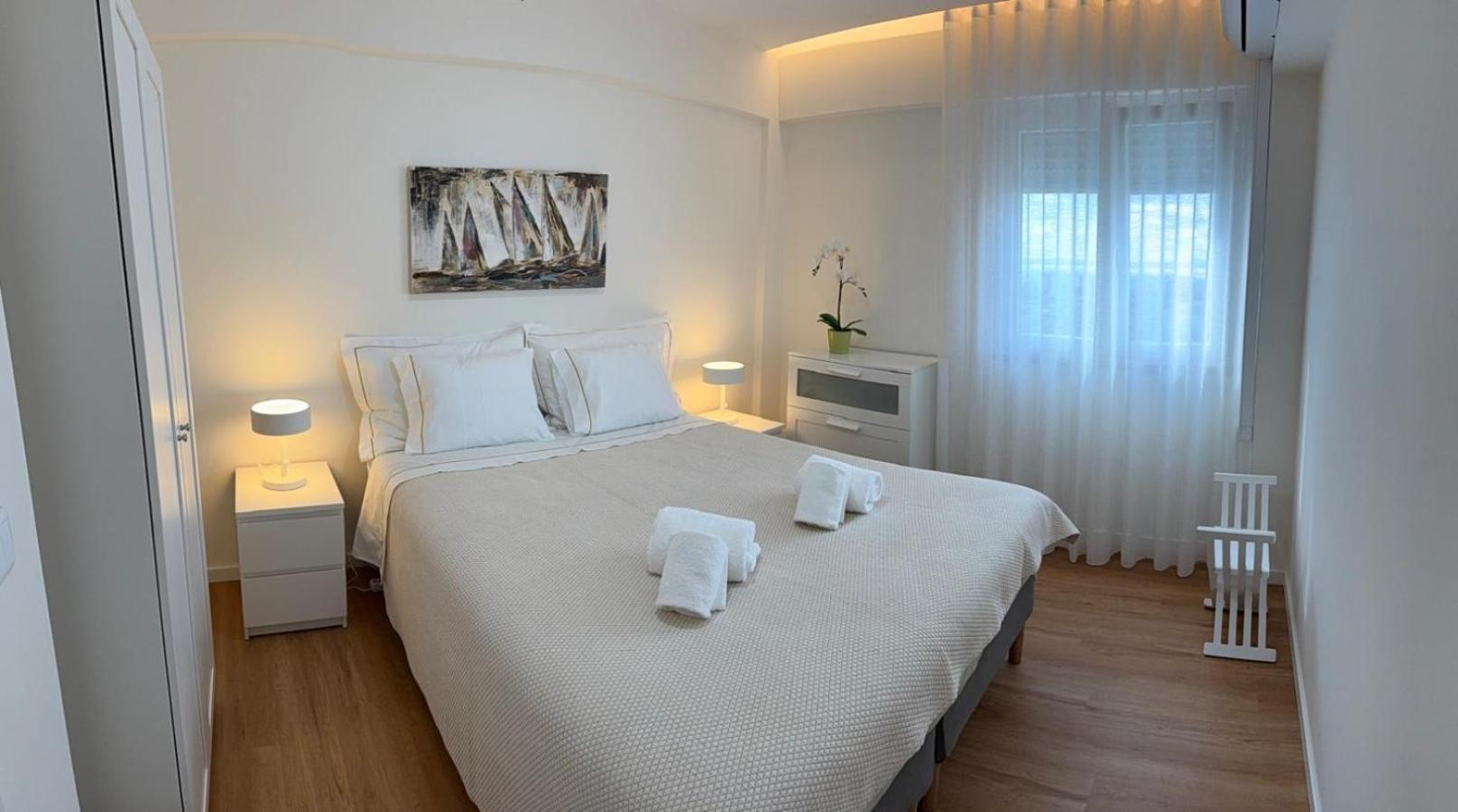 Vistas Sobre O Rio Tejo