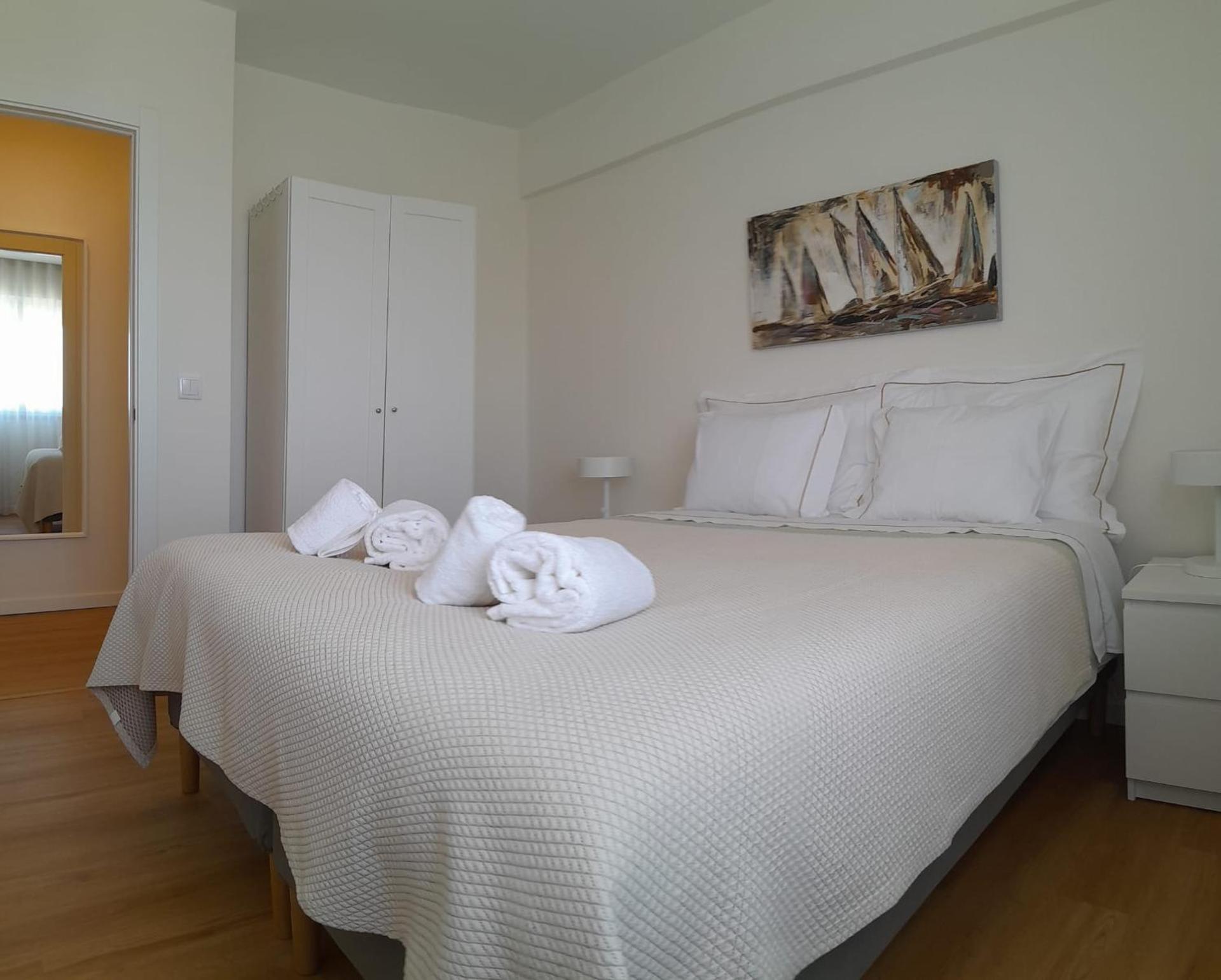 Vistas Sobre O Rio Tejo