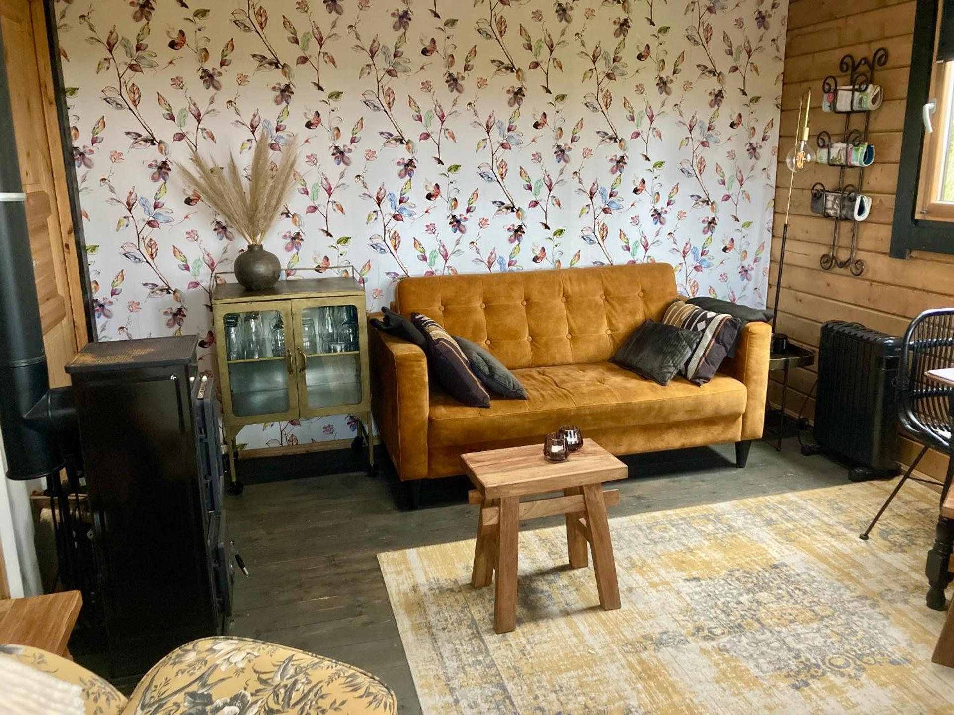 Landelijk gelegen houten huisje