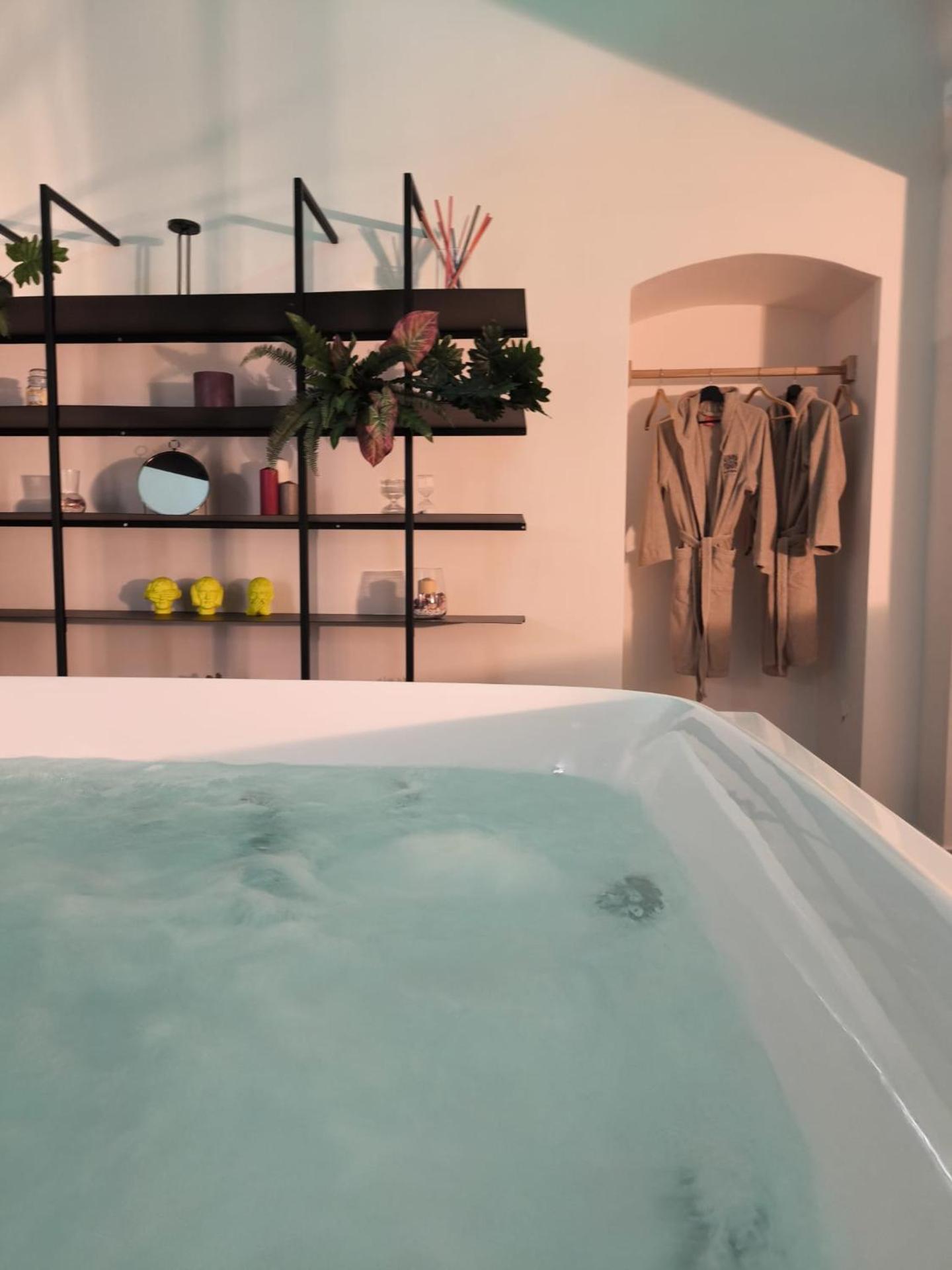 Suite 1926 Luxury Room