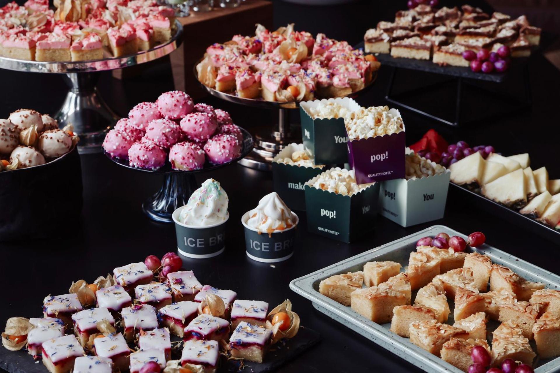 Meeting/conference room