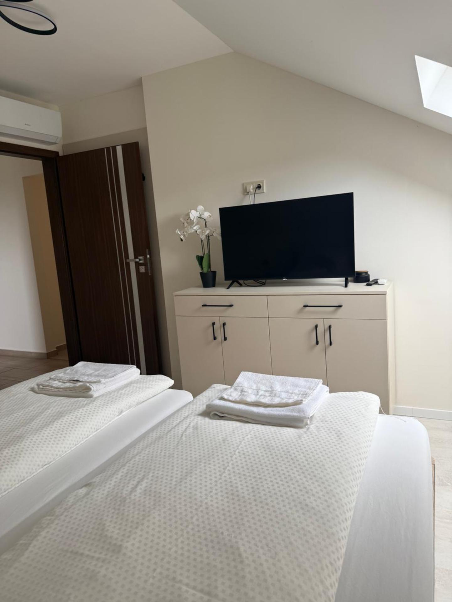 Gesztenyés-Kert Panzió