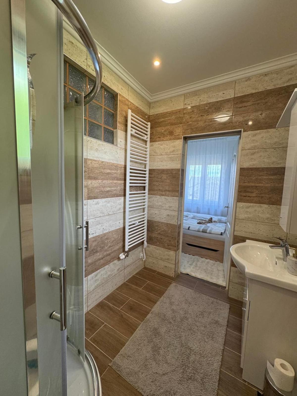 Kertvárosi Apartman