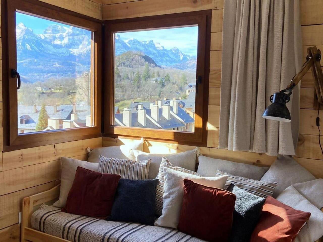 Vistas by Cardi Suites