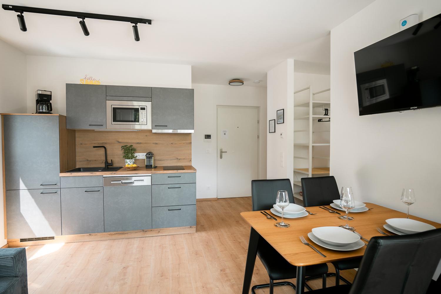 Kitchen or kitchenette