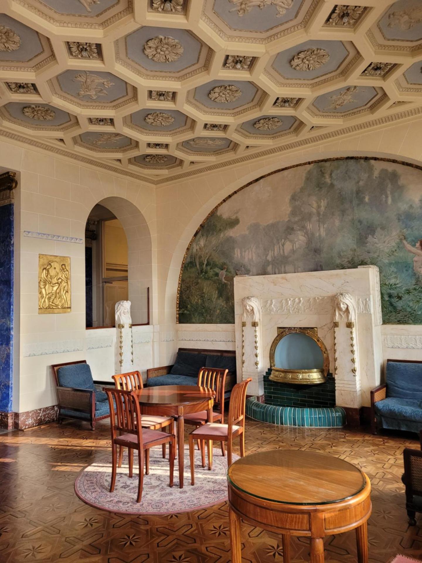 Studio au Palace Le Splendide